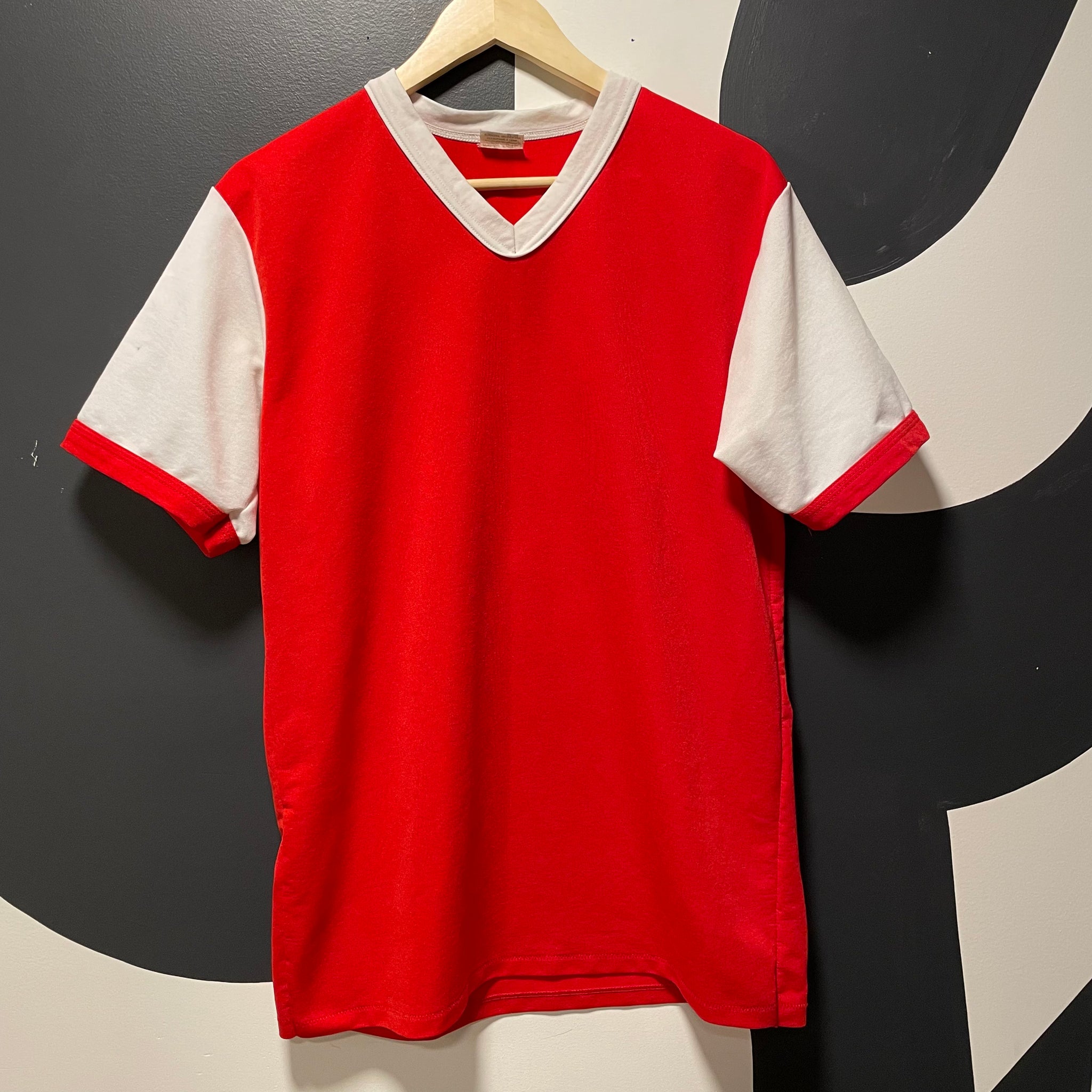 Red & White Jersey | M