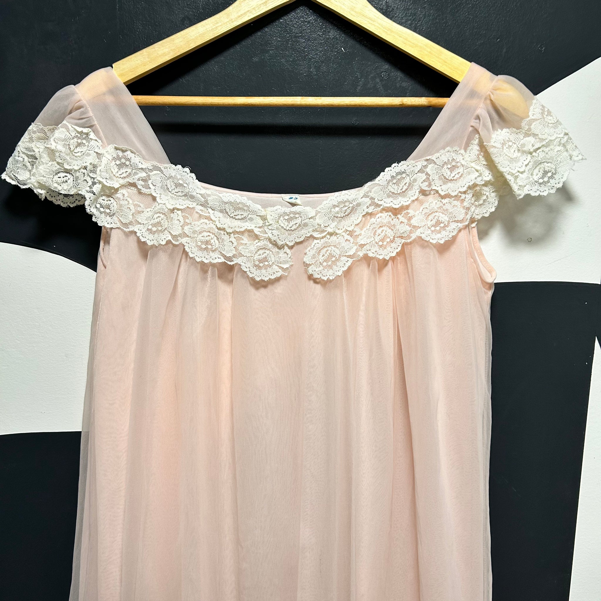 Vintage Baby Doll Night Gown | M/L
