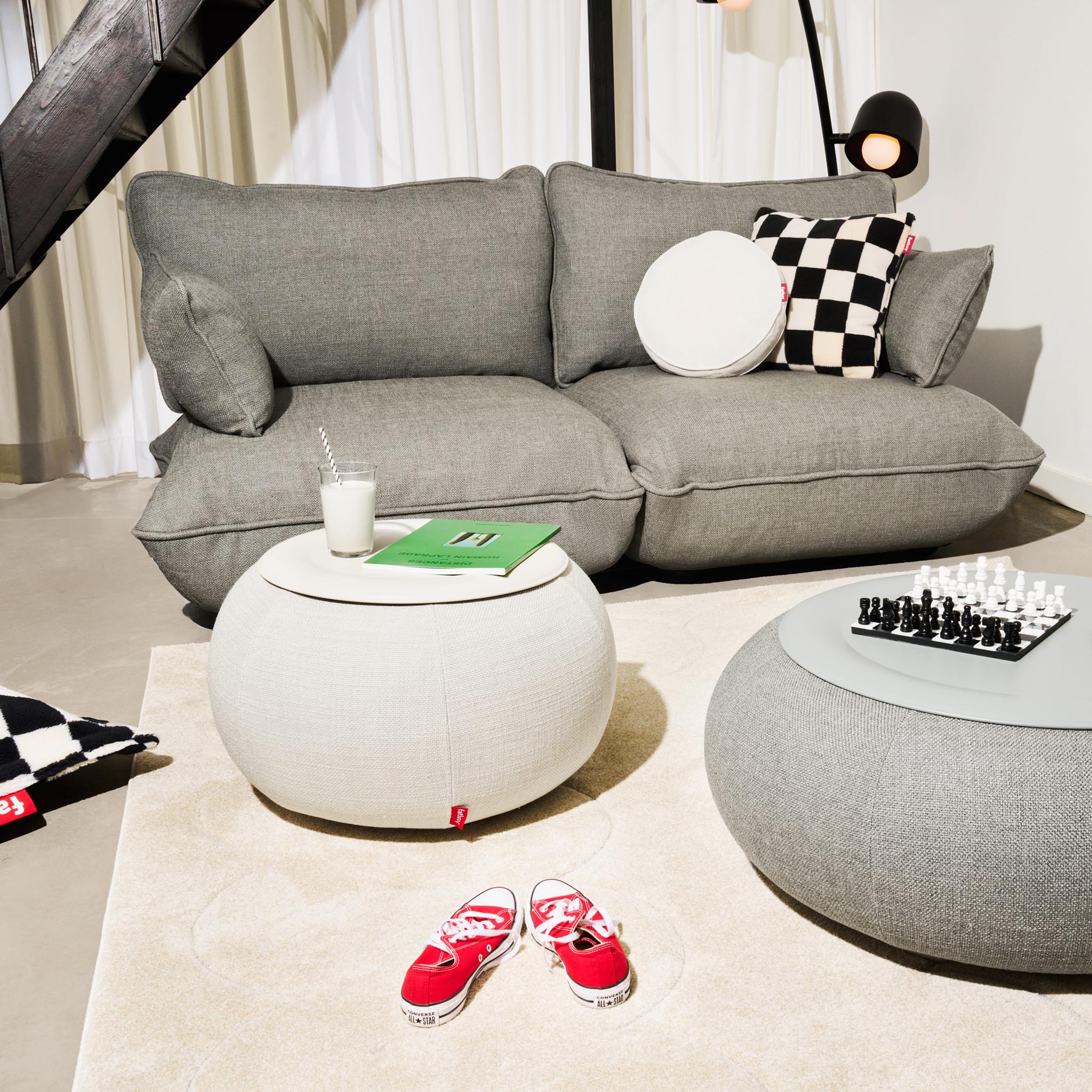 Fatboy Bubble Carpet: sensory delight, playful design, suits living areas and bedrooms.