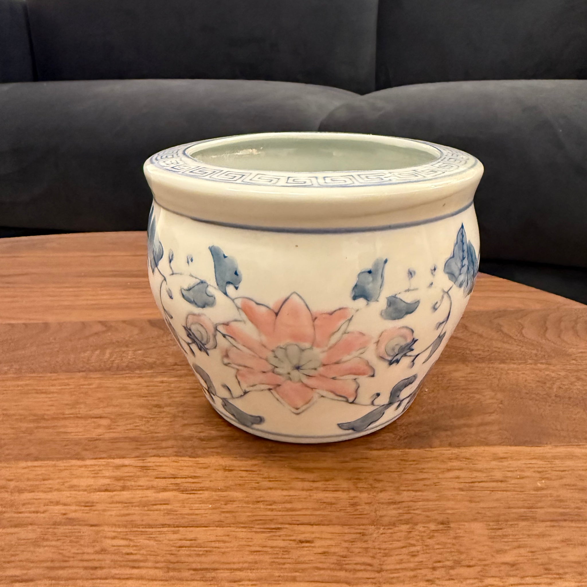 Vintage Chinoiserie Porcelain Planter