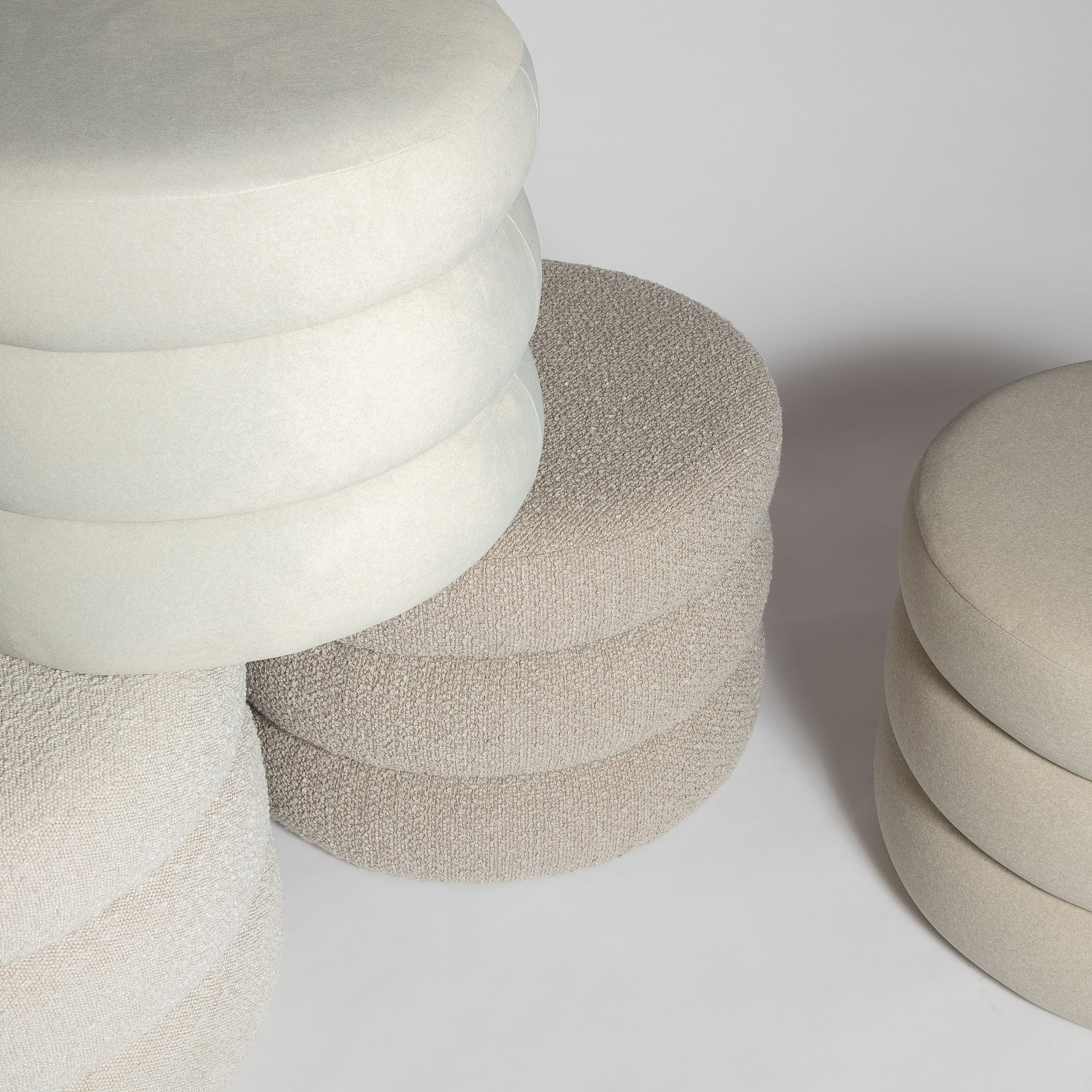 Fiel Ottoman - Truffle