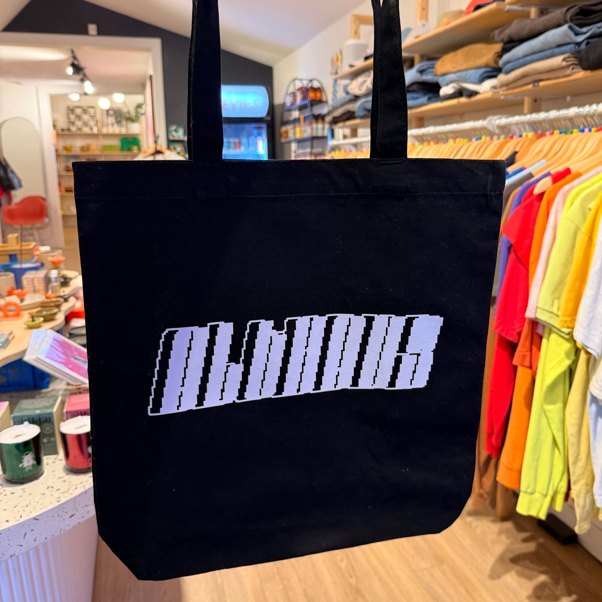 Alt Haus Speed Tote | White