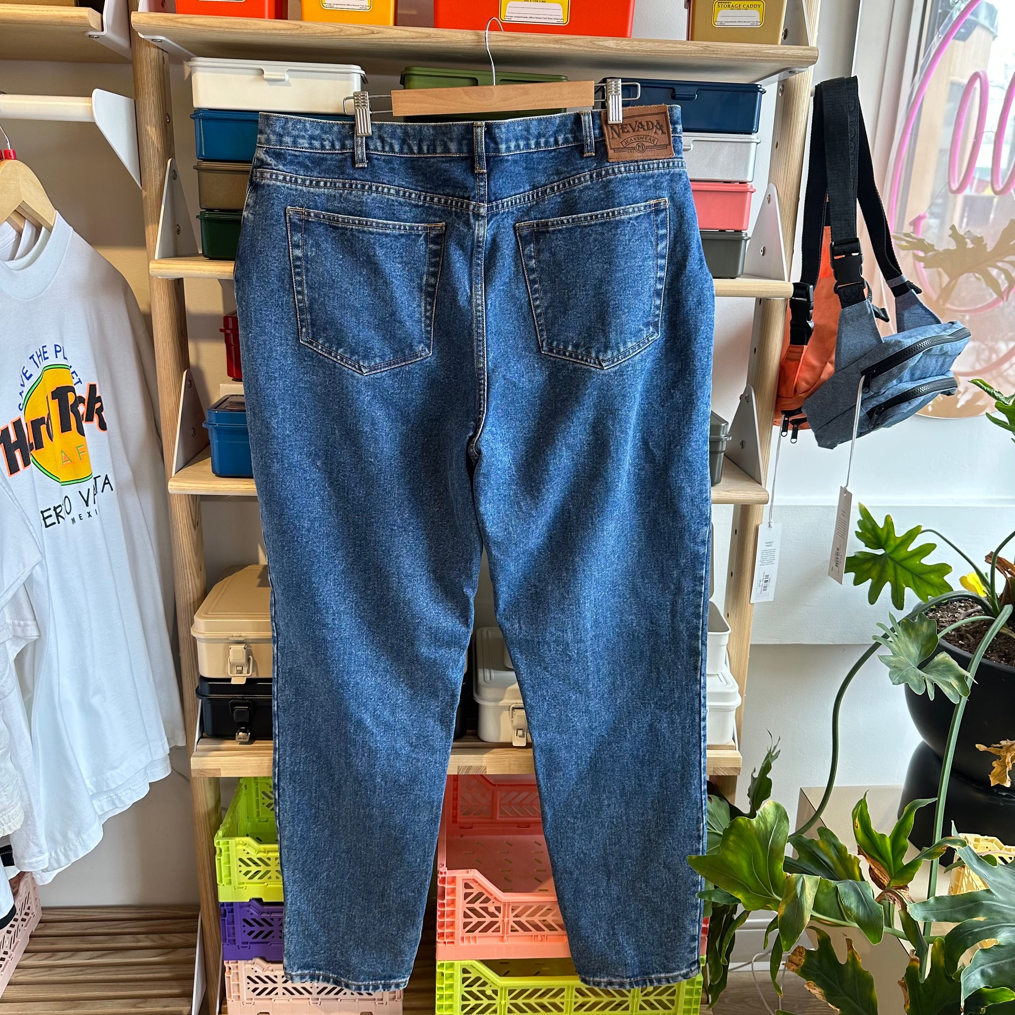 Nevada Denim | 42