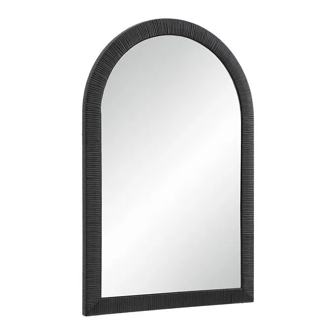 Prilly Mirror