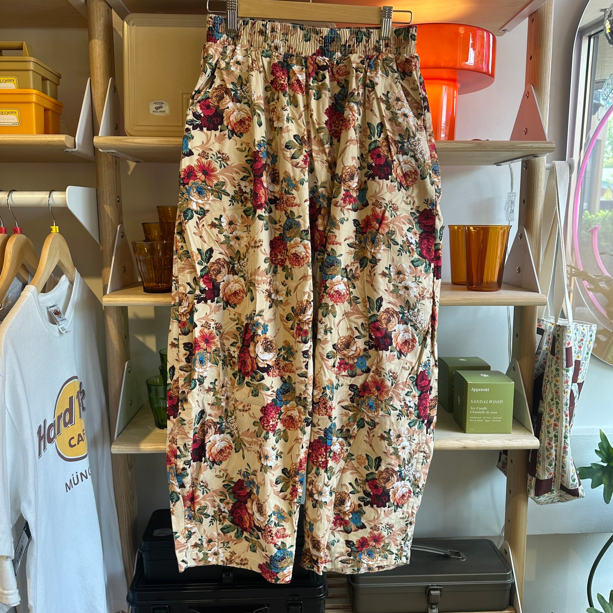 Preloved Floral Pants | L