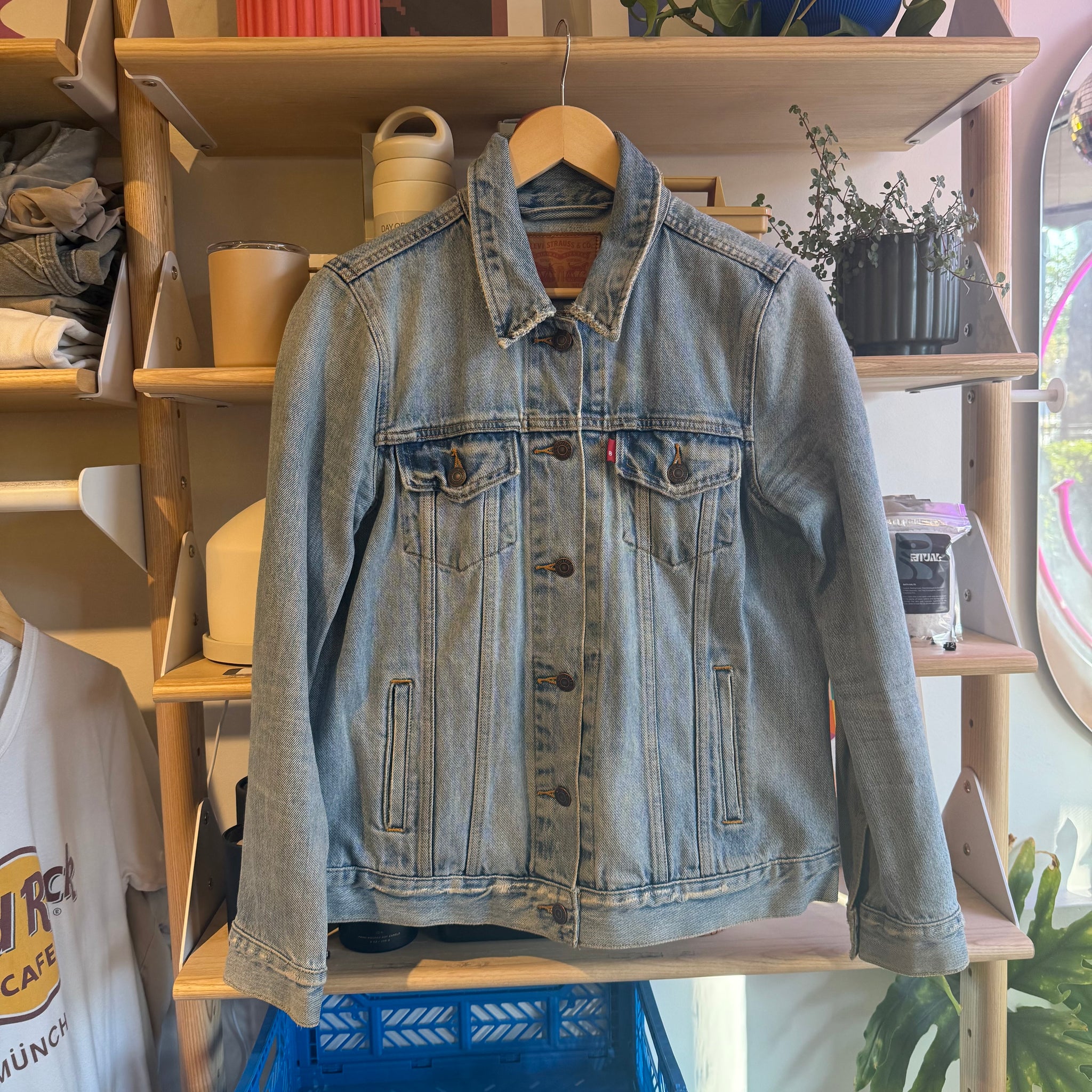 Levi's Denim Jacket | M