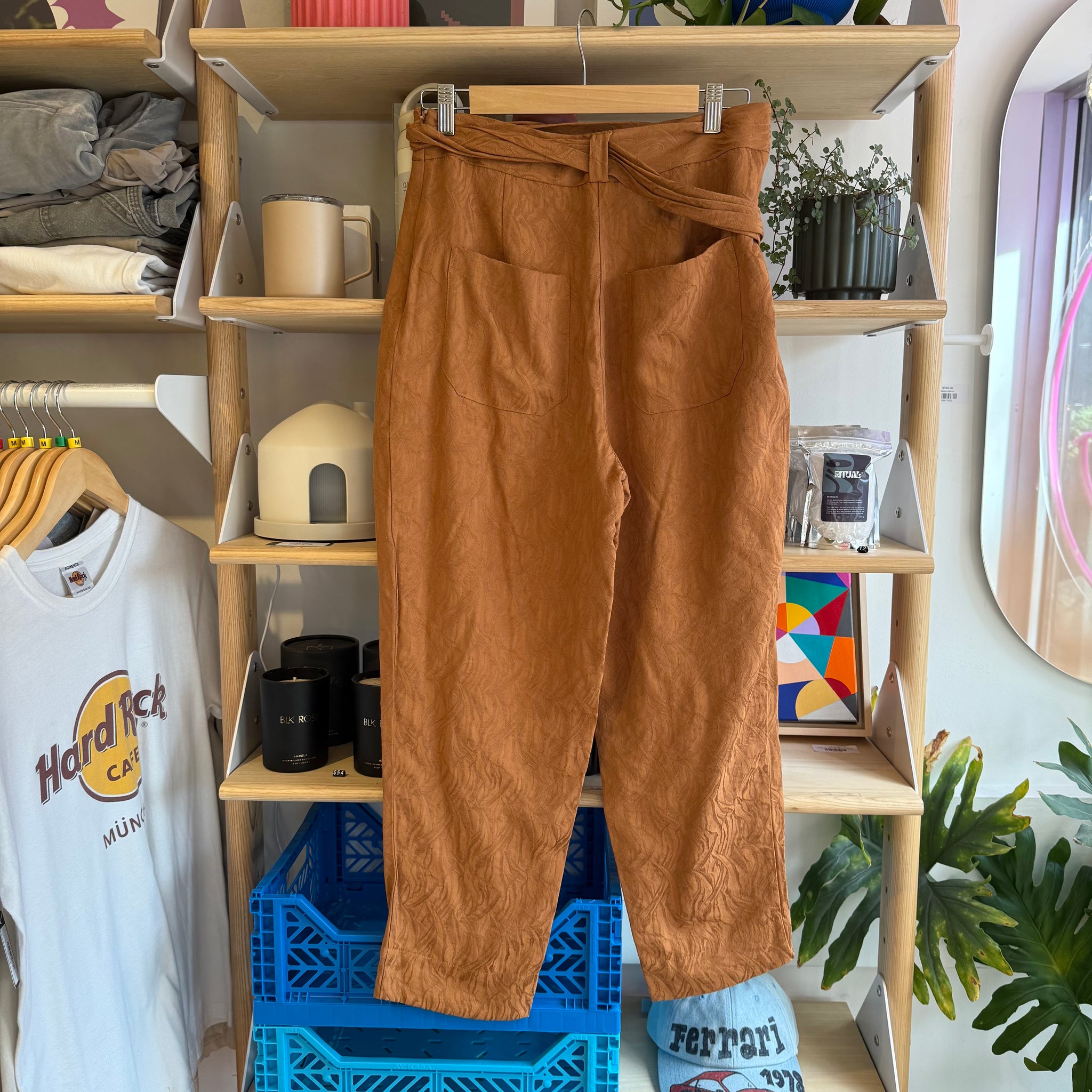 Brown Trousers | 28