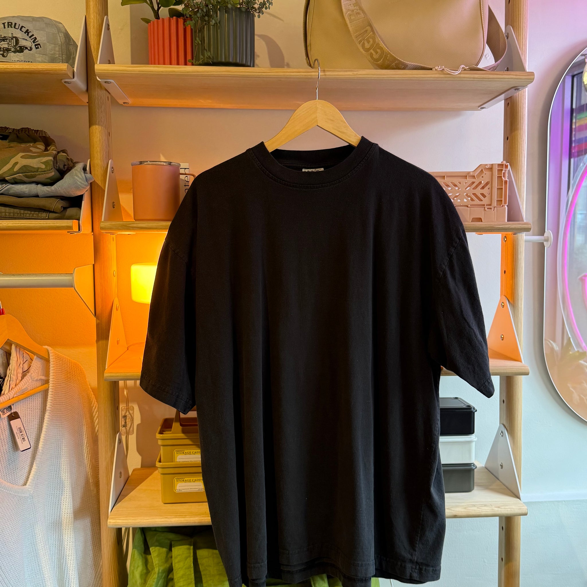 Black Basic Tee | XL