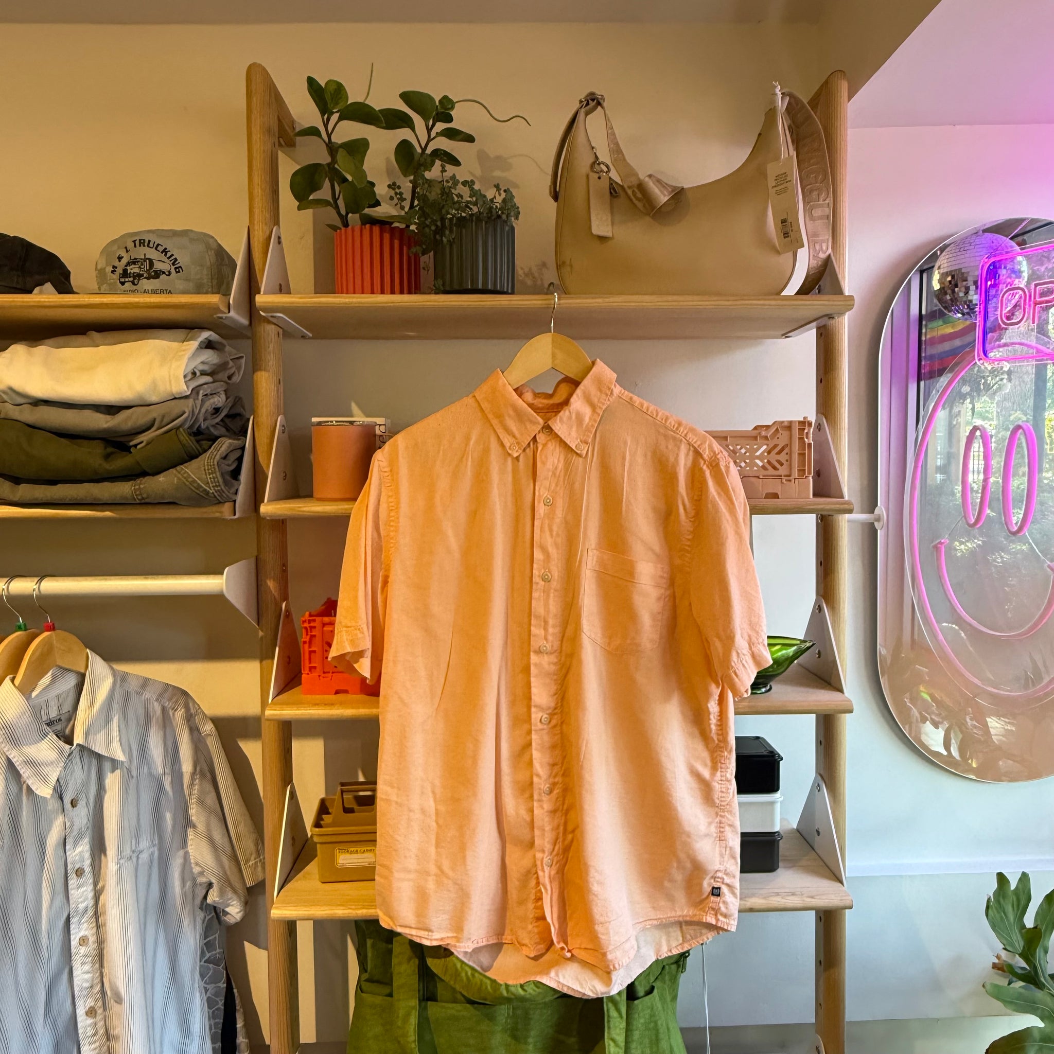 Peach Button Up | M