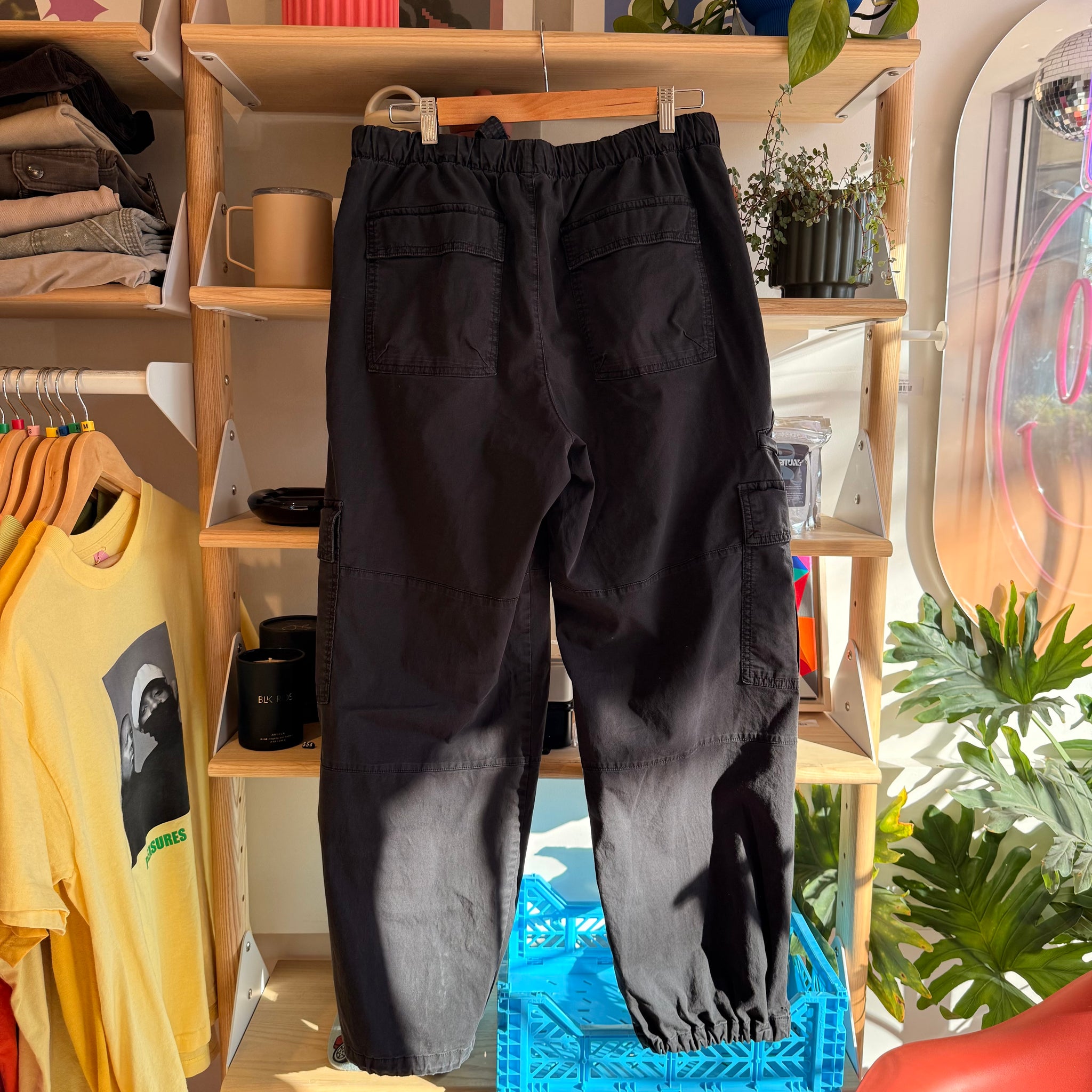 Black Cargo Pants | M