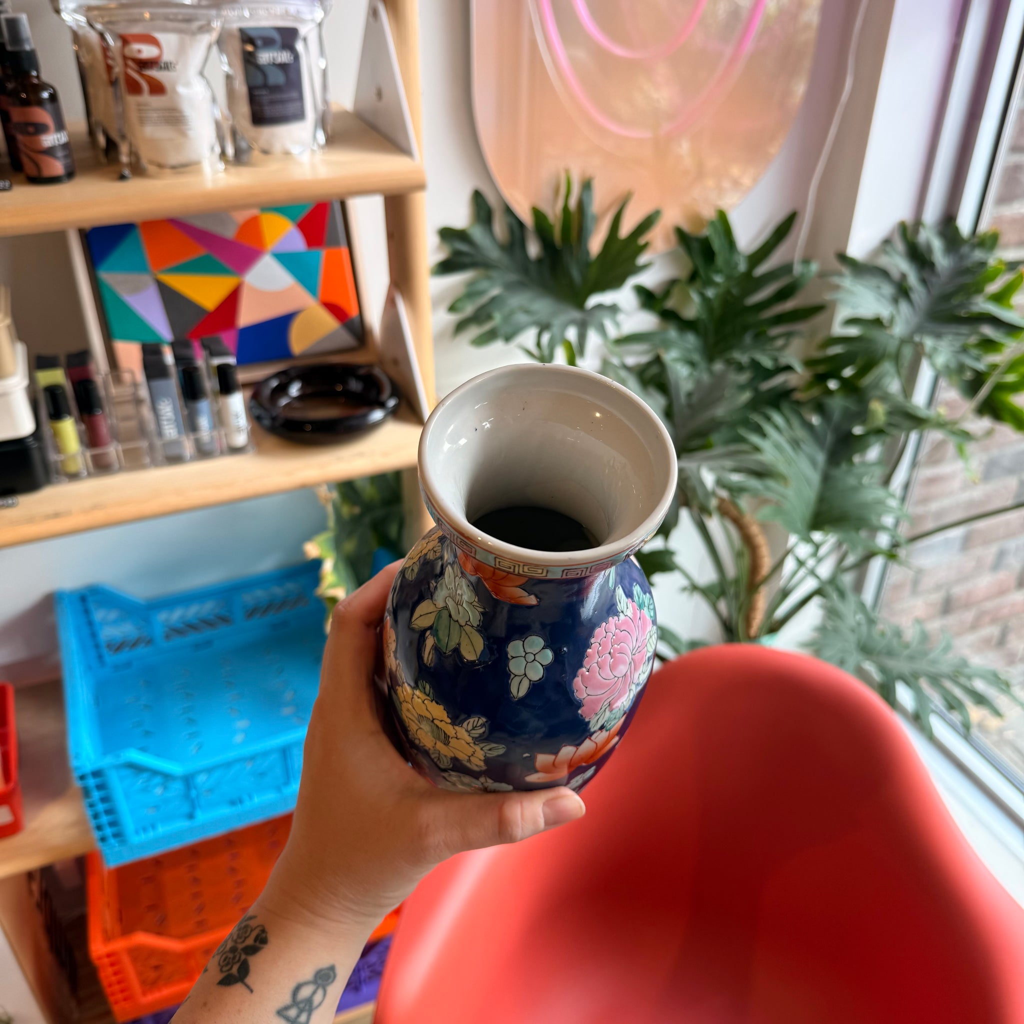 Chinese Hand Painted Porcelain Vase