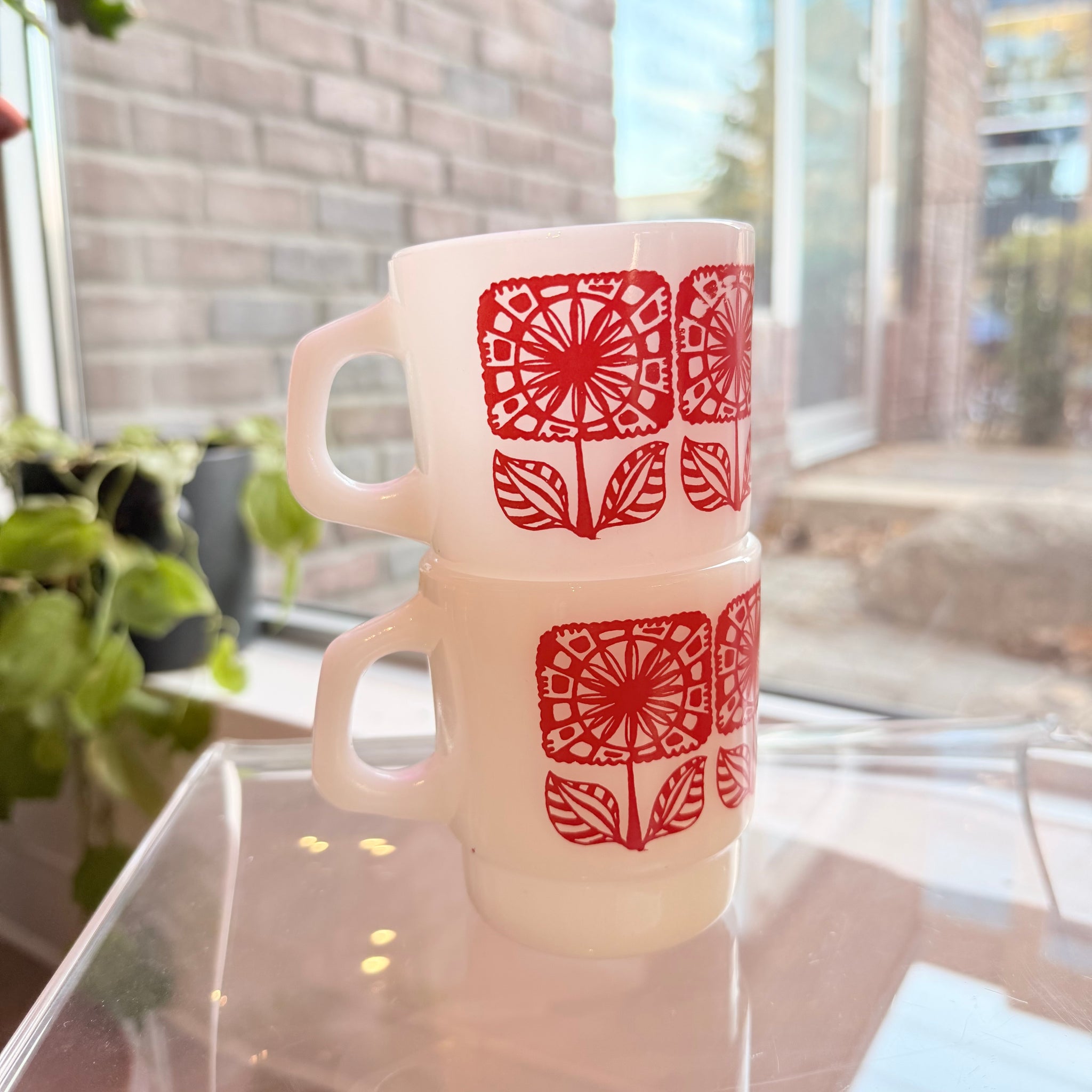 Red Daisy Fireking Mugs | Set of 2