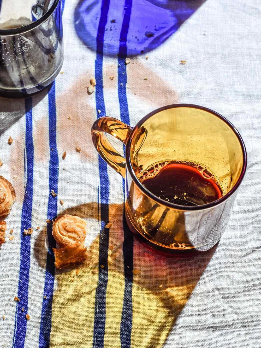 Versailles Glass Mug | Amber | Set of 2