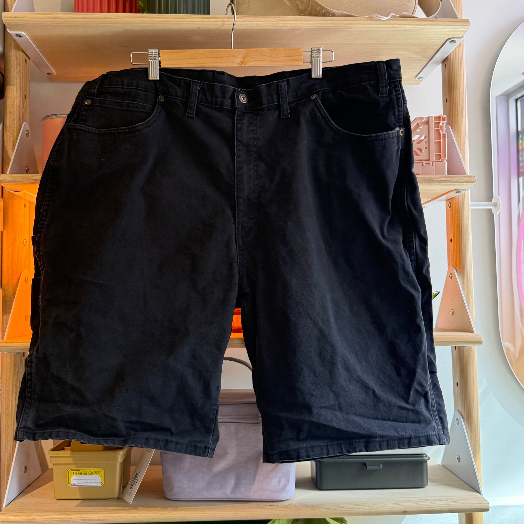 Dickie's Black Shorts | 42