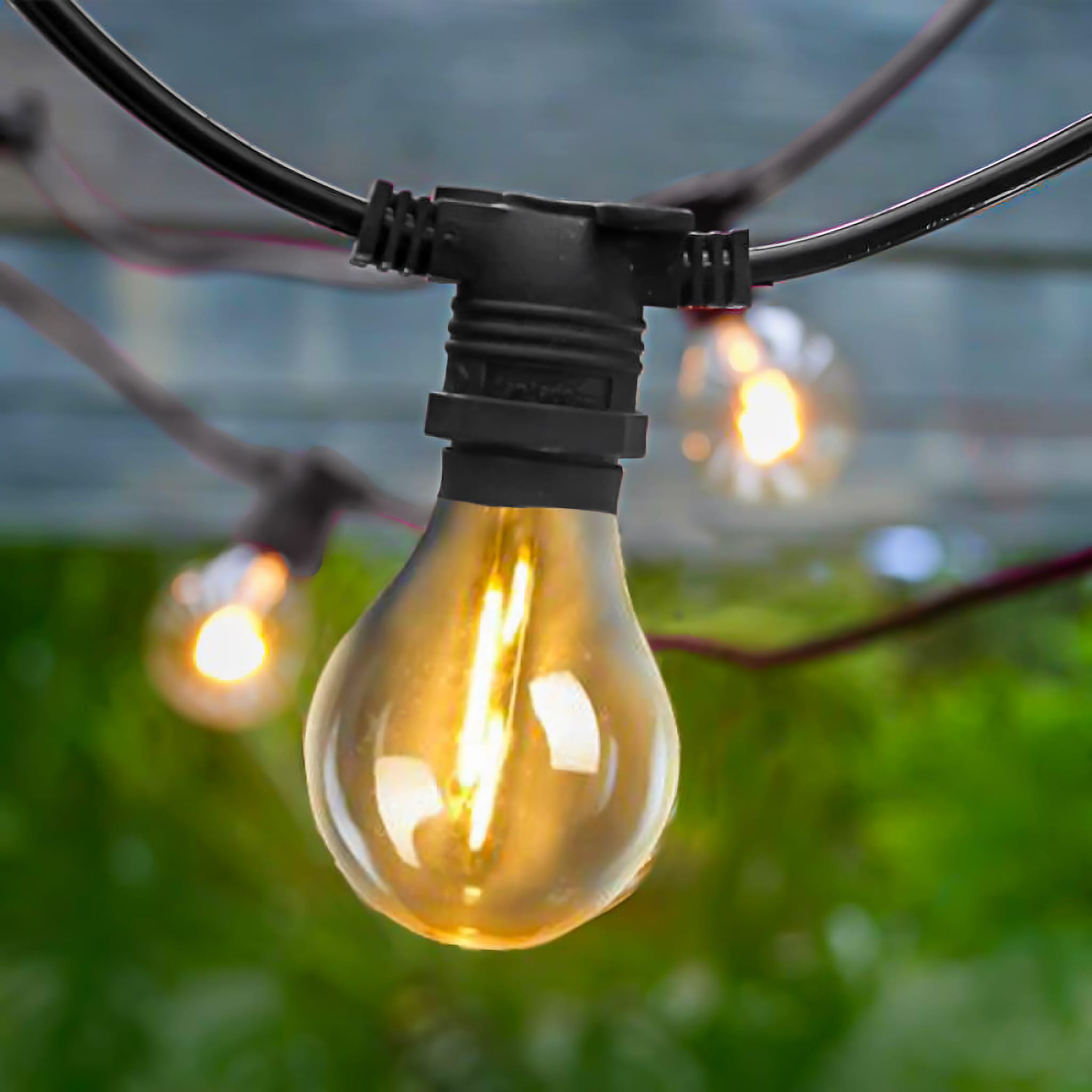 Allegra<br> Solar-charged Garland