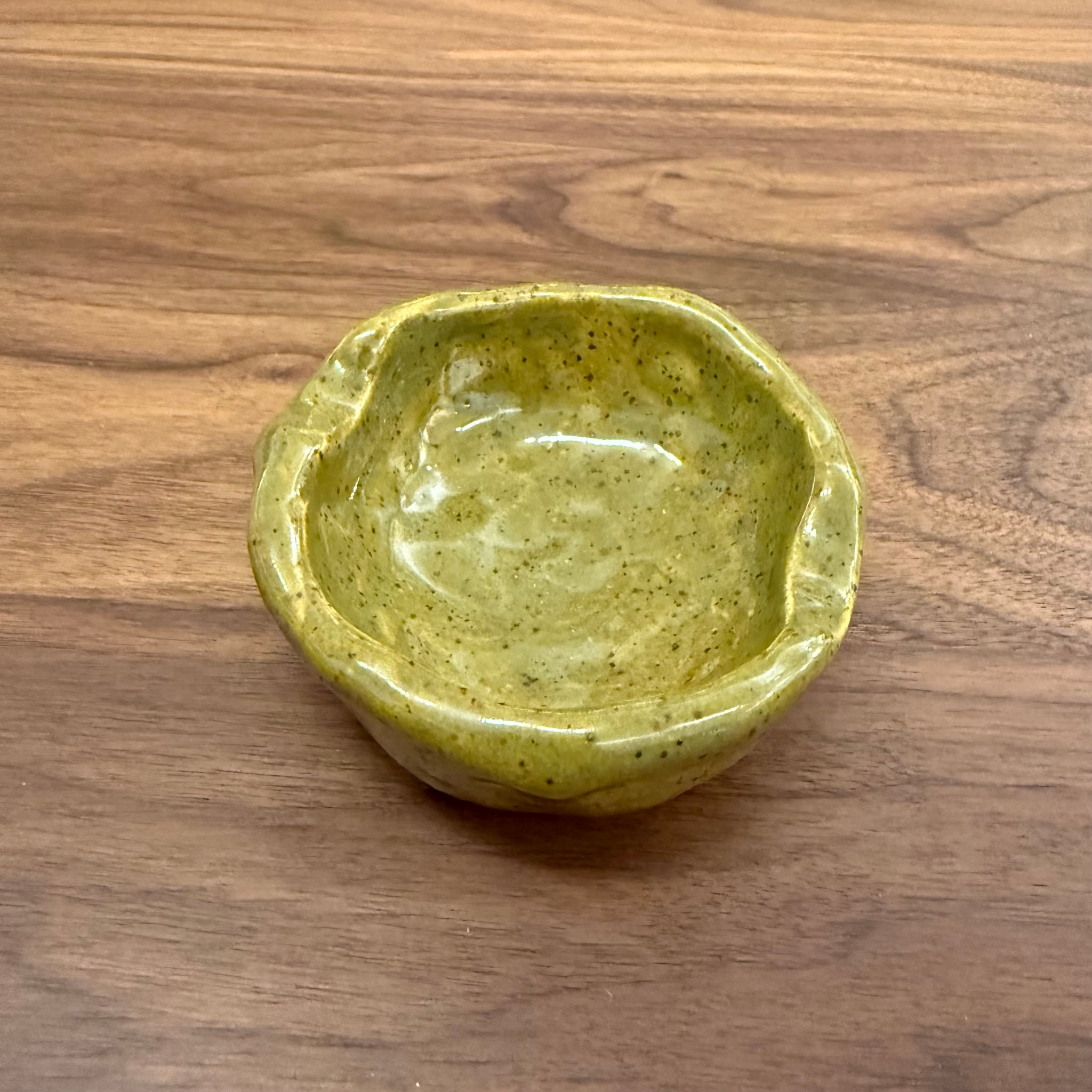 Green Ashtray | Lucky Lucky
