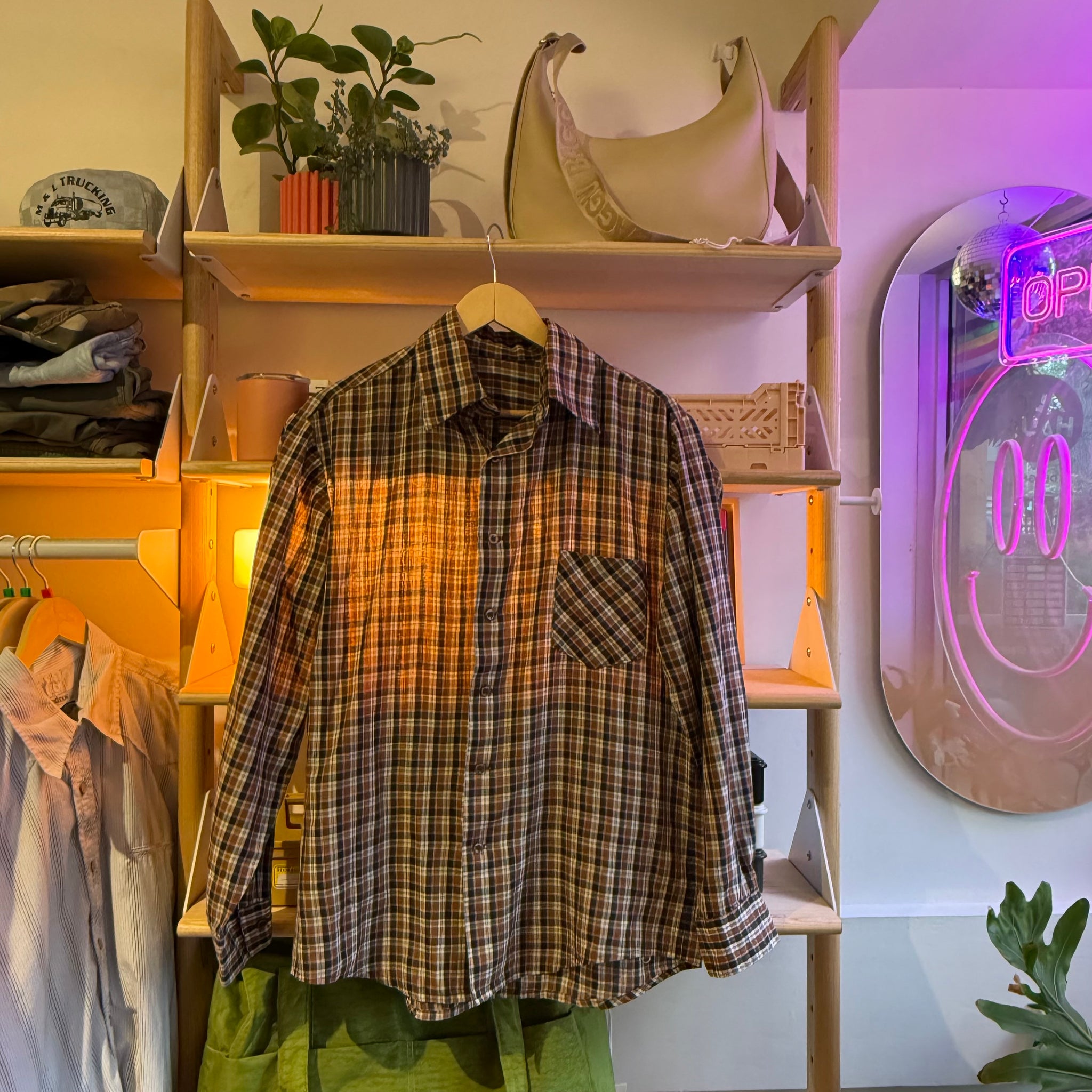 Brown Plaid Button Up | M