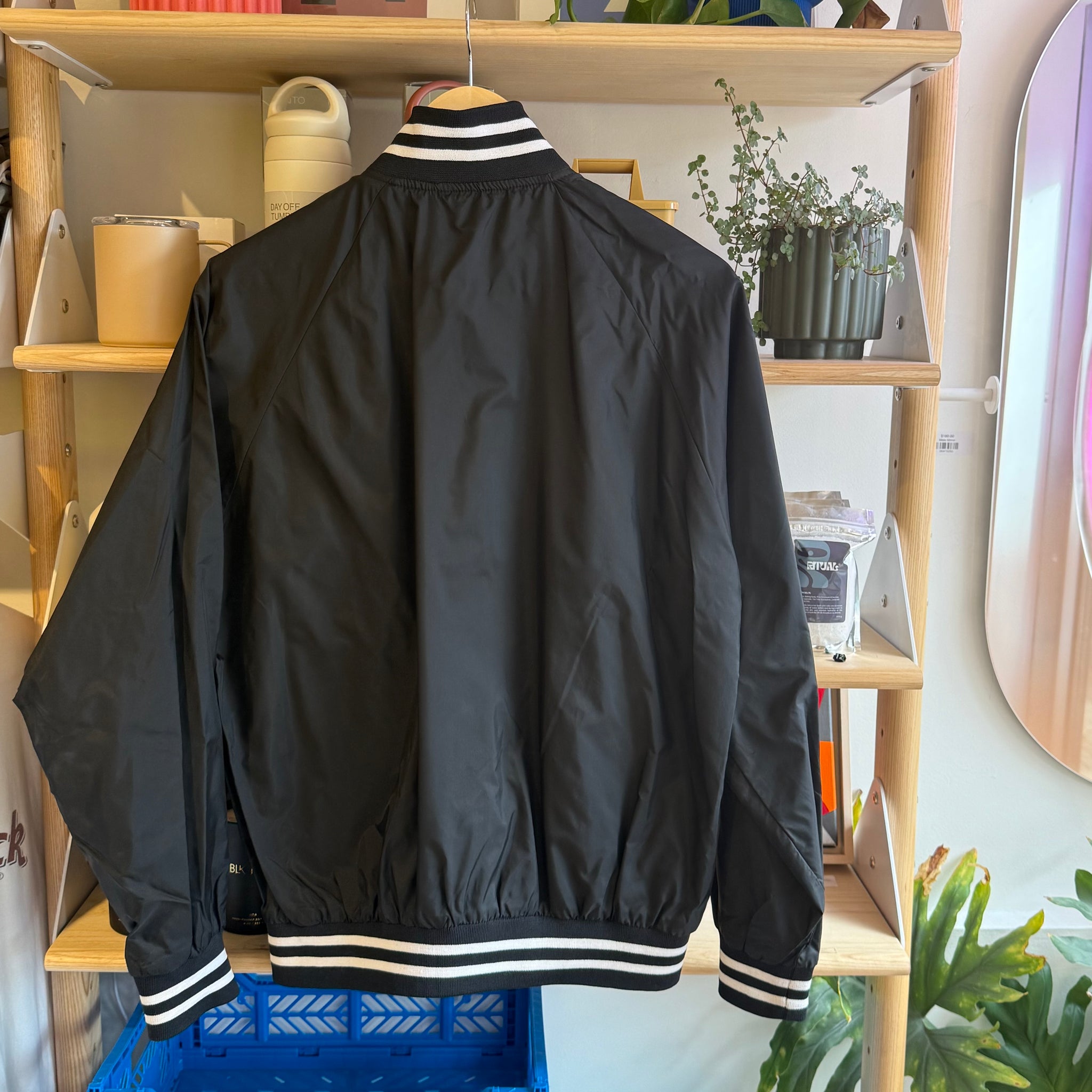 Black Sports Jacket | L