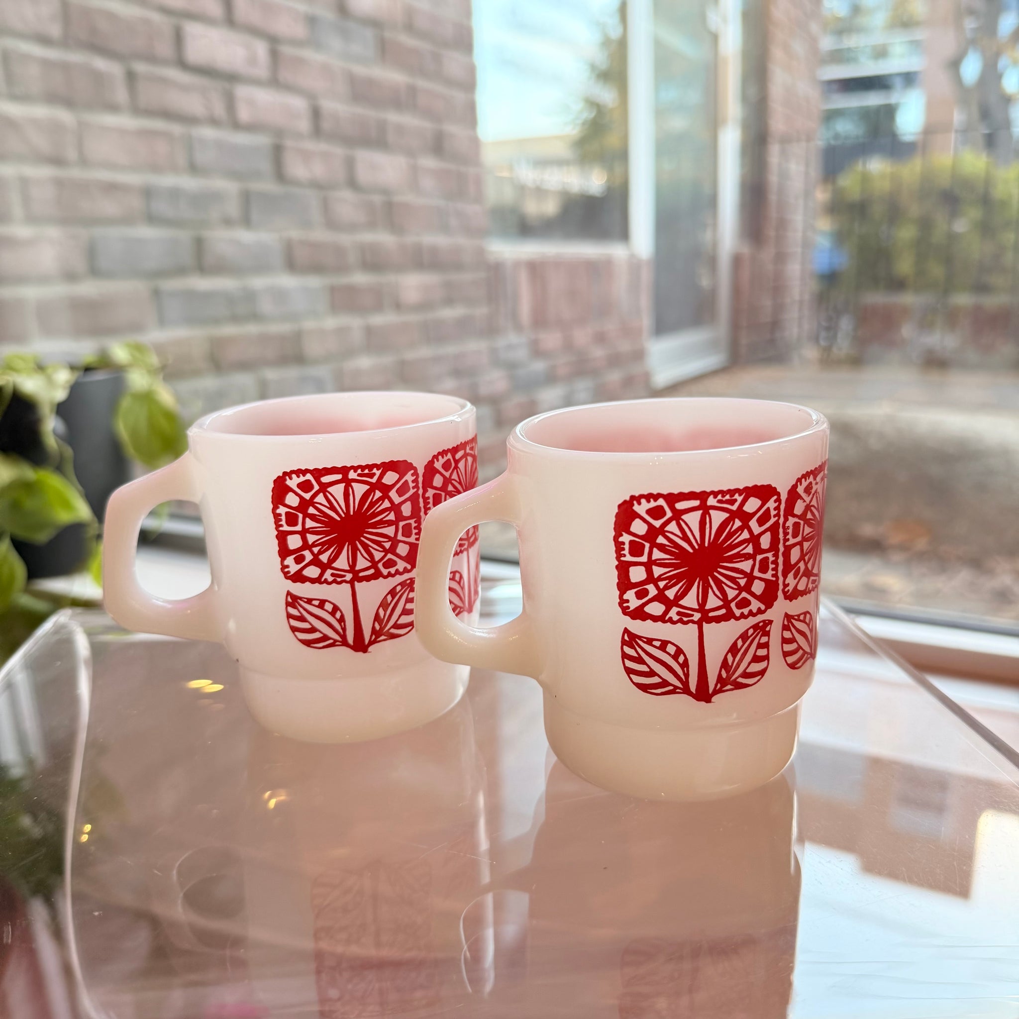 Red Daisy Fireking Mugs | Set of 2