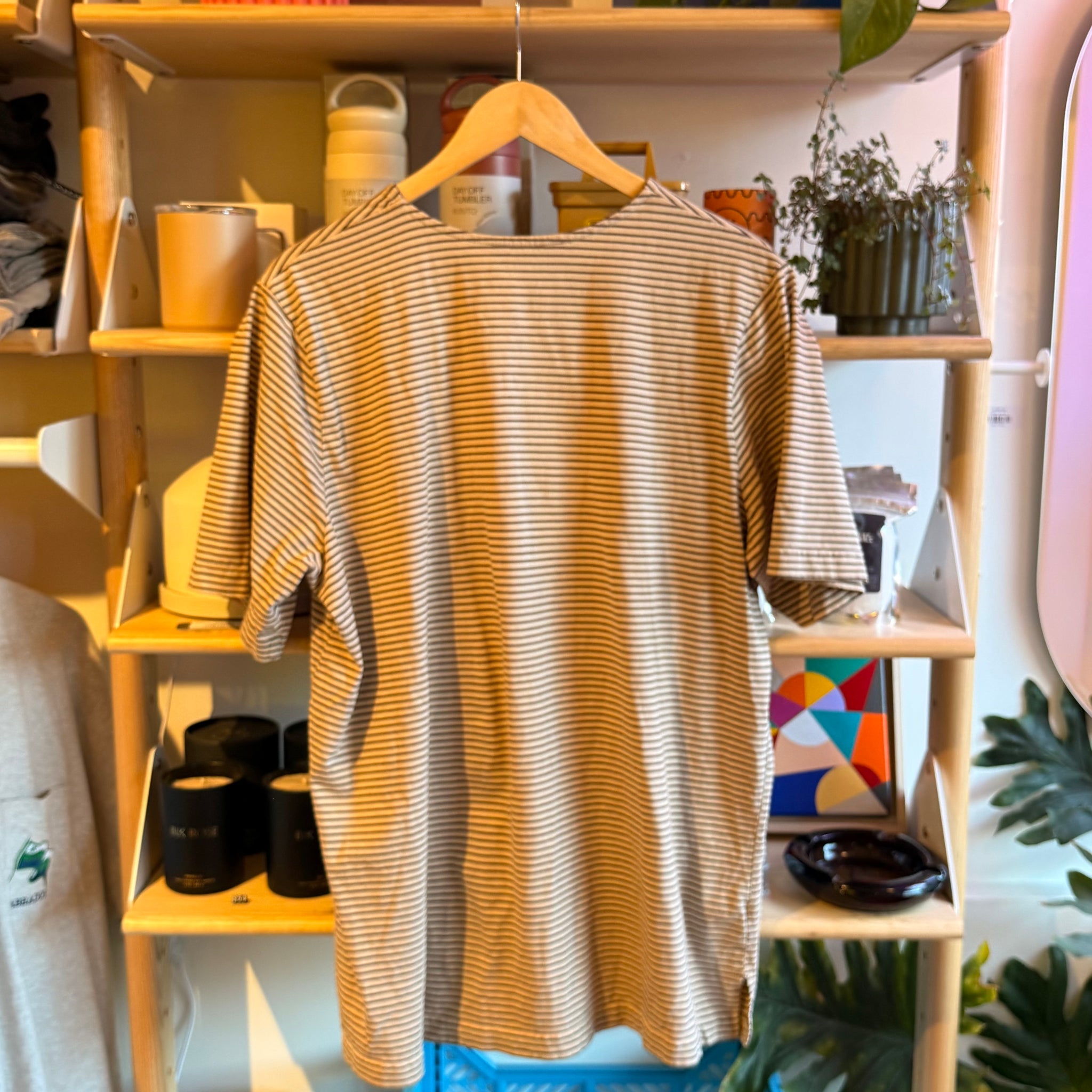 Brown Striped Cat Tee | L