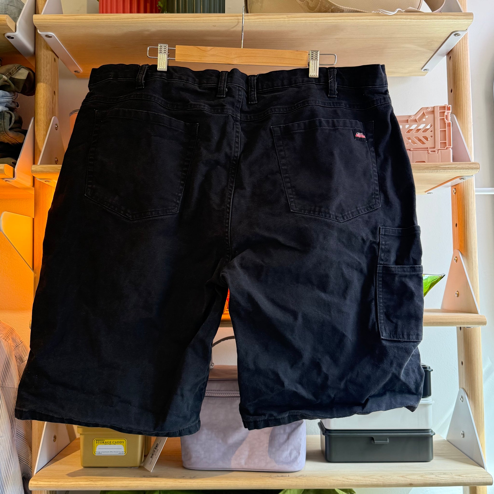 Dickie's Black Shorts | 42