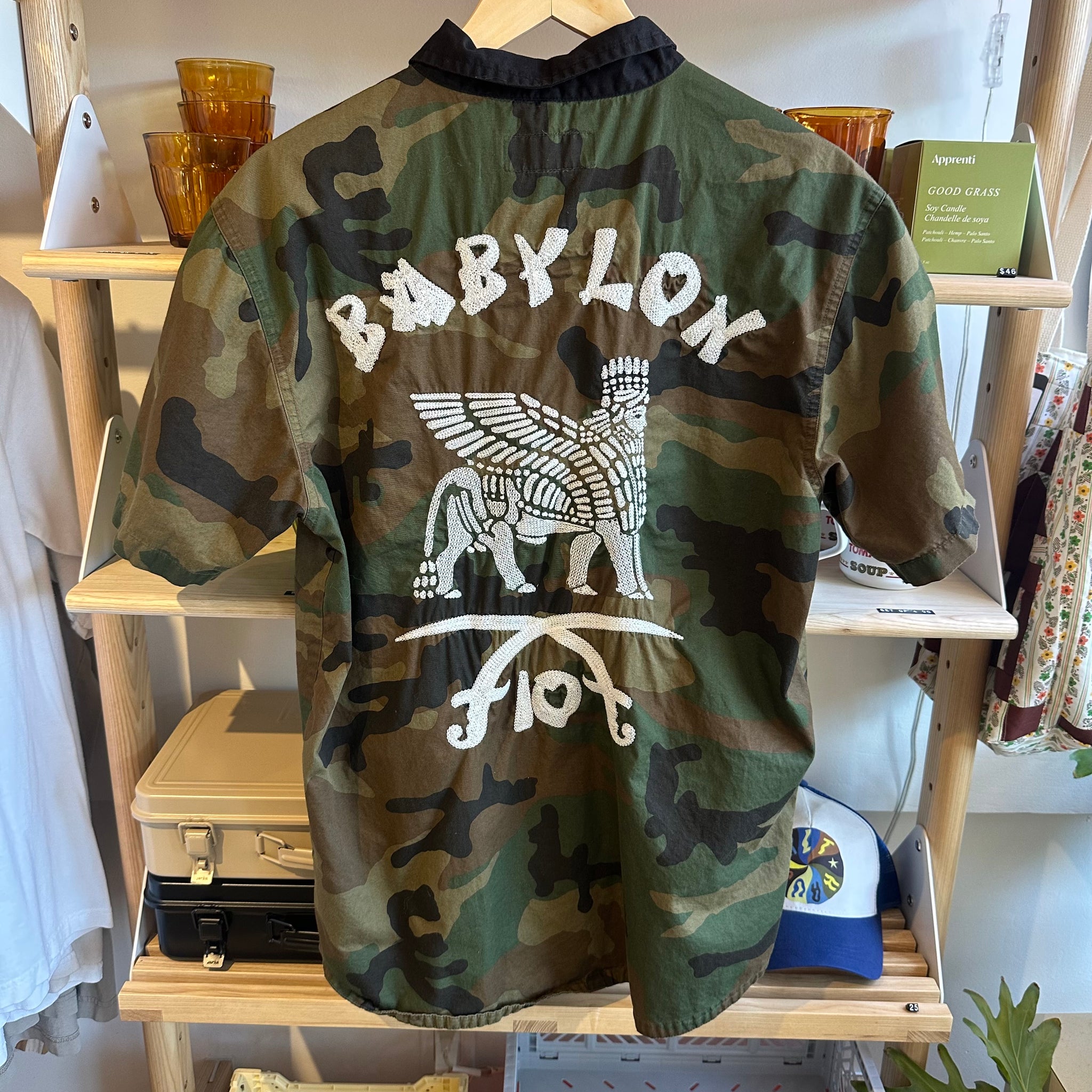 Camo Button Up | L