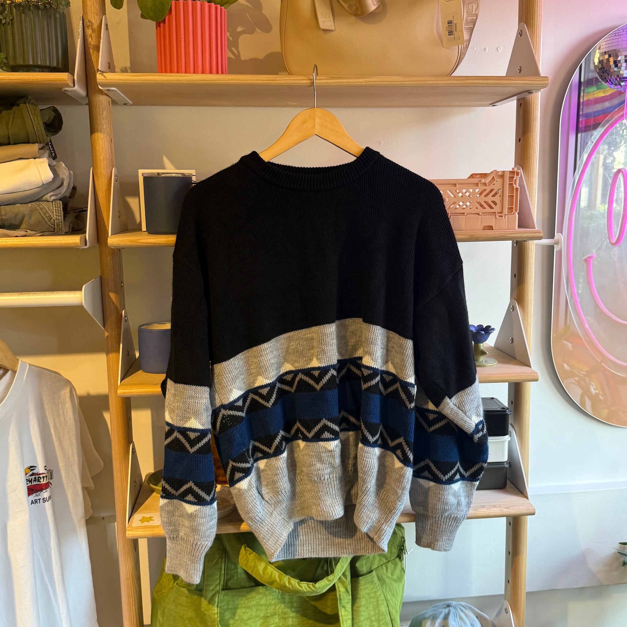 Mountains Sweater | M
