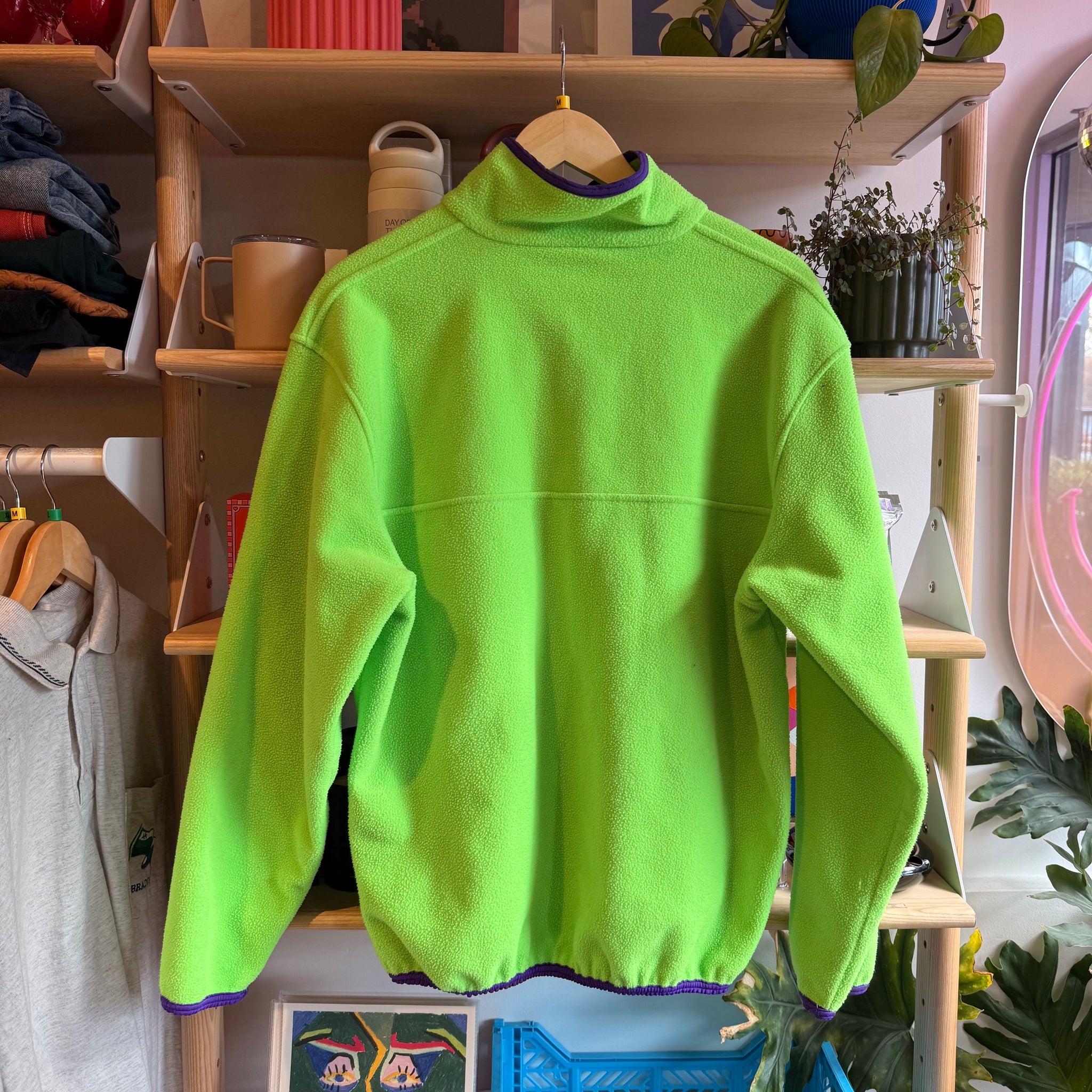 Neon Green Fleece | M