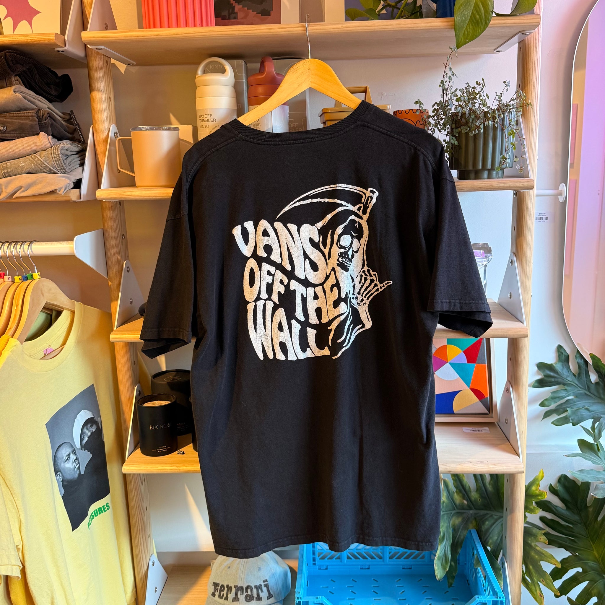 Van Off the Wall Tee | XL