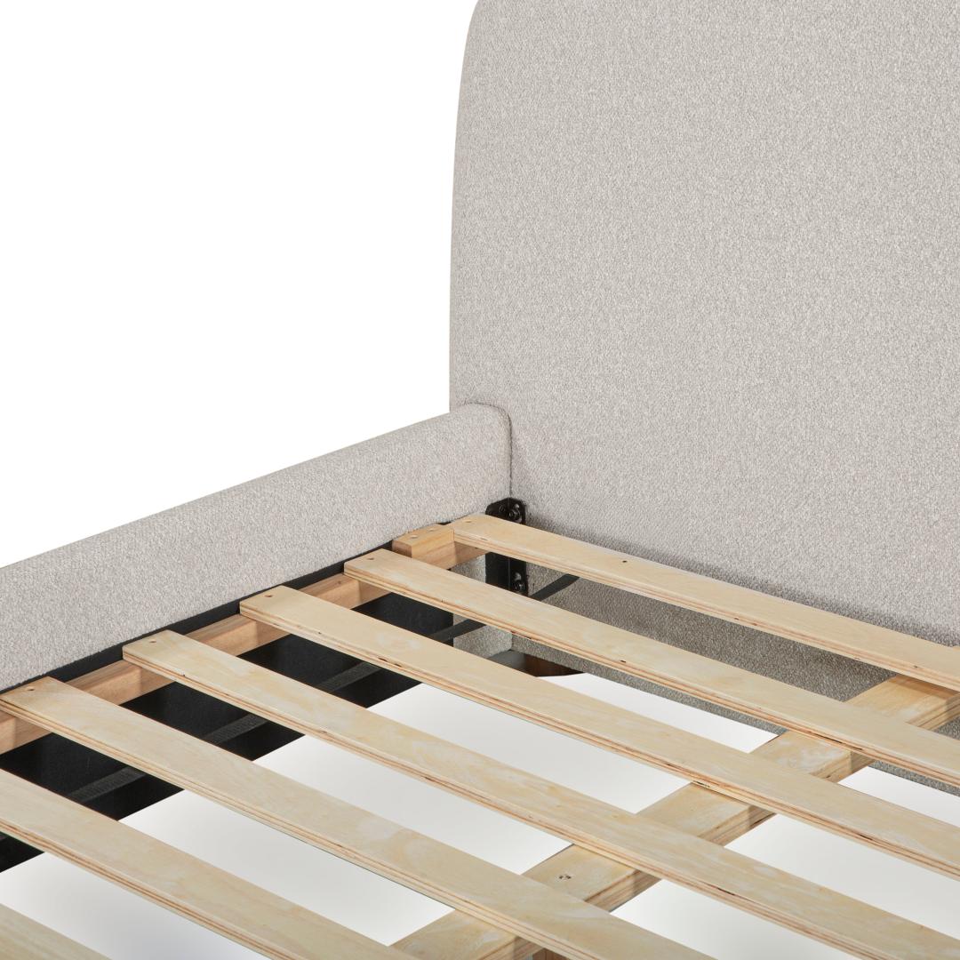 Fox King Bed