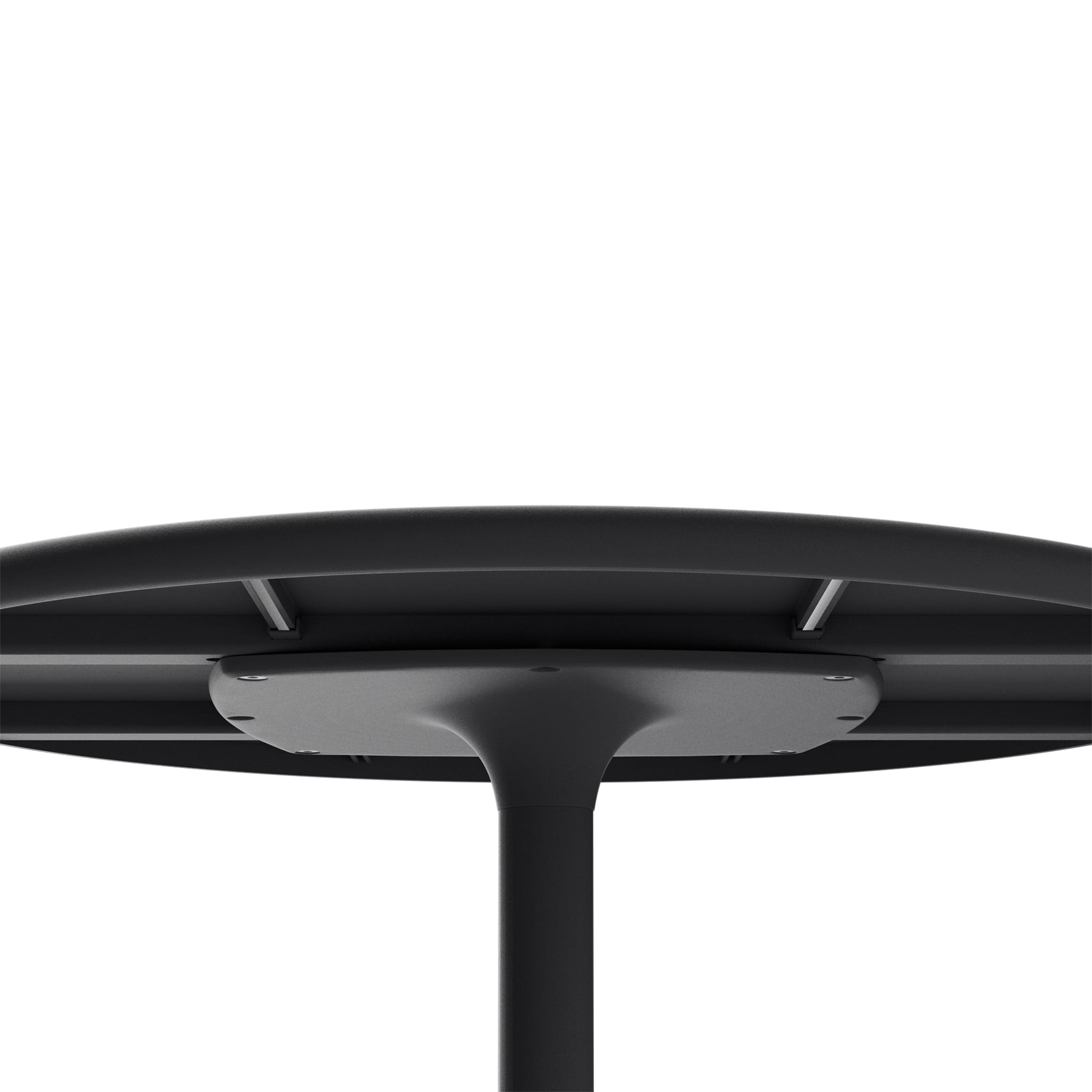 Close-up of Fred’s Bistreau table’s cast-iron base, showcasing its stable and sturdy design for uneven outdoor surfaces.