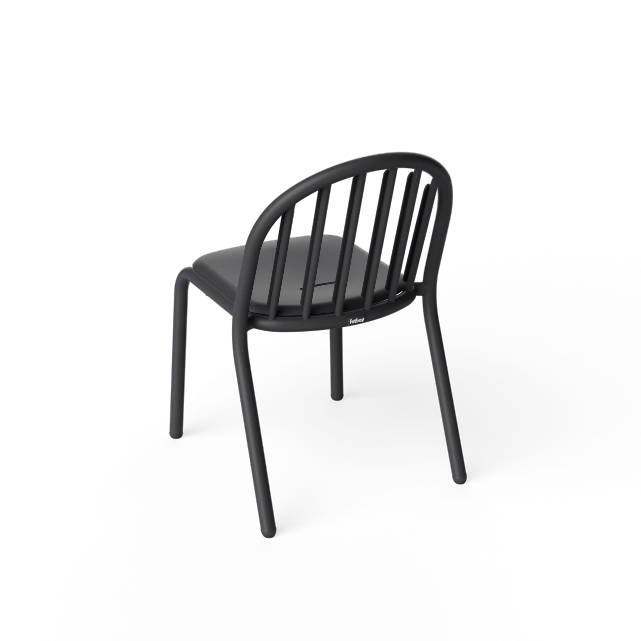 Side view of Fred’s Chair by Fatboy, showing the curved ergonomic seat for added comfort during extended use.