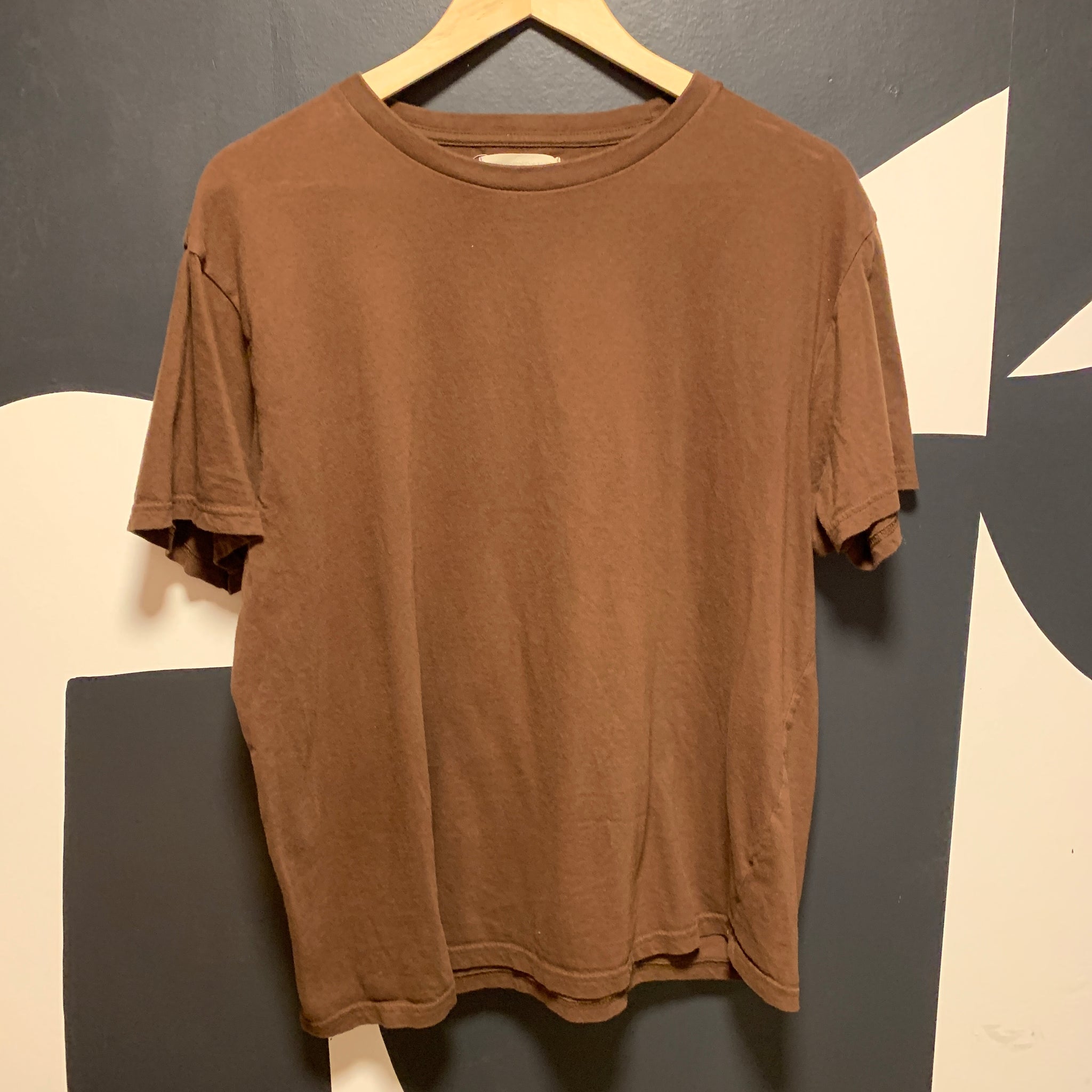 Chocolate Brown Tee | L