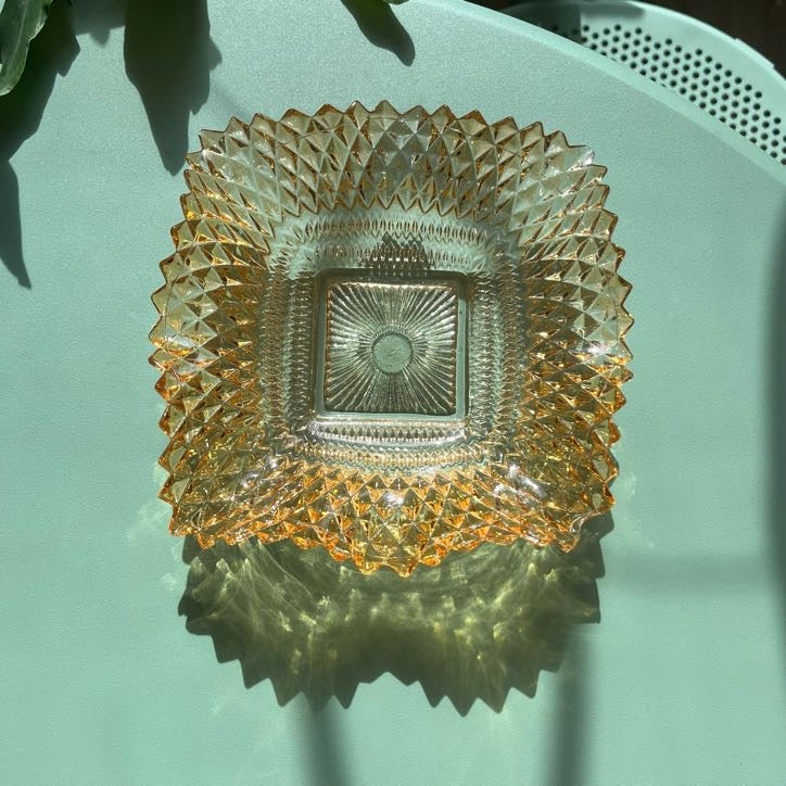 Amber Diamond Point Catchall