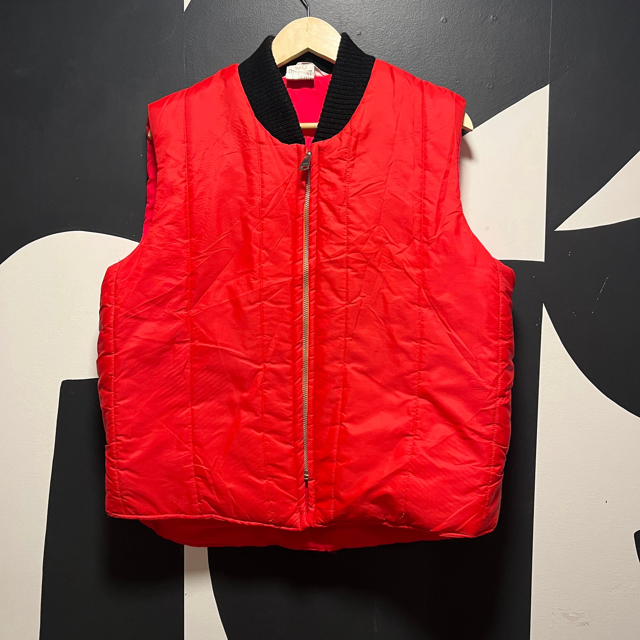 Red Puffer Vest | L