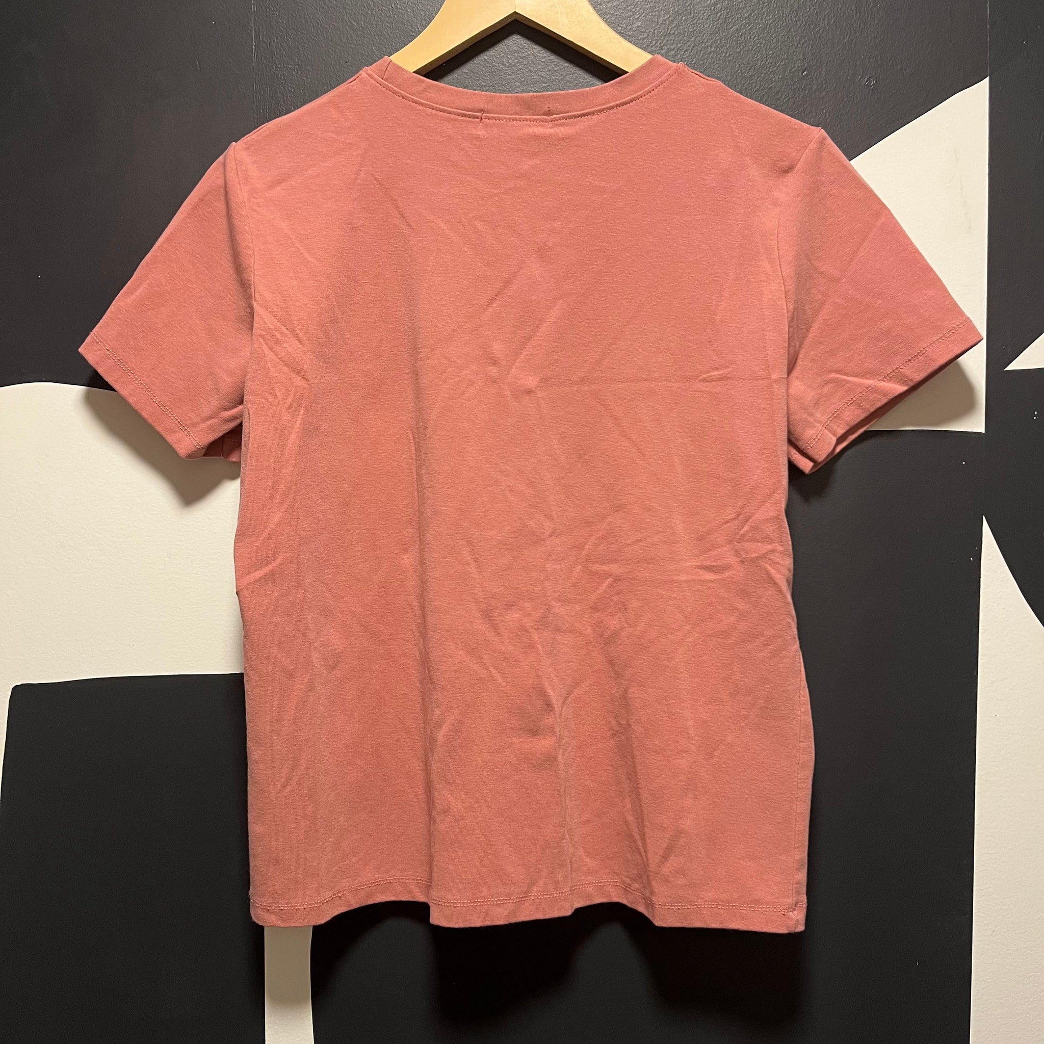 Dusty Rose Bedazzled 'Gucci' Tee | M
