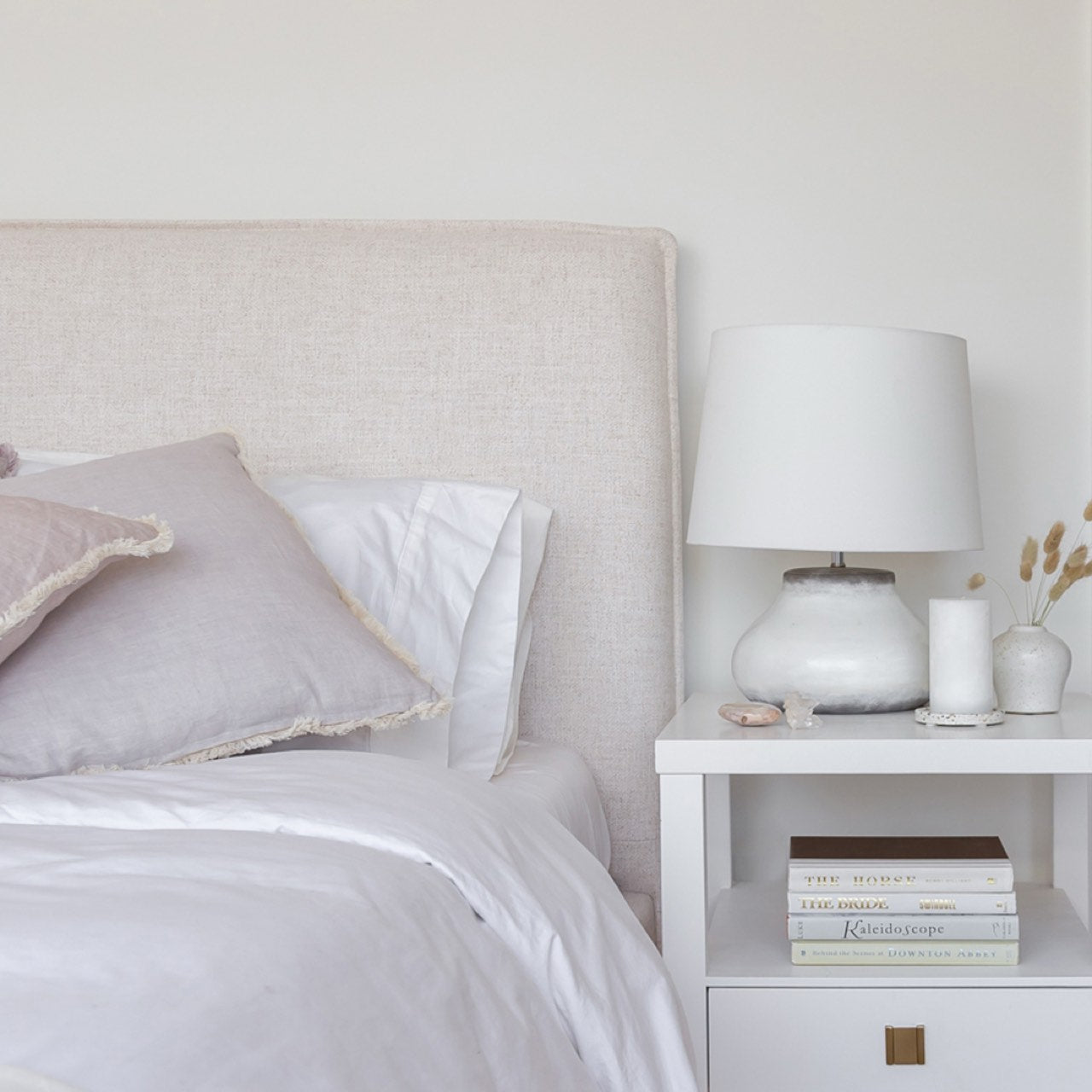 Julia King Bed - Cream