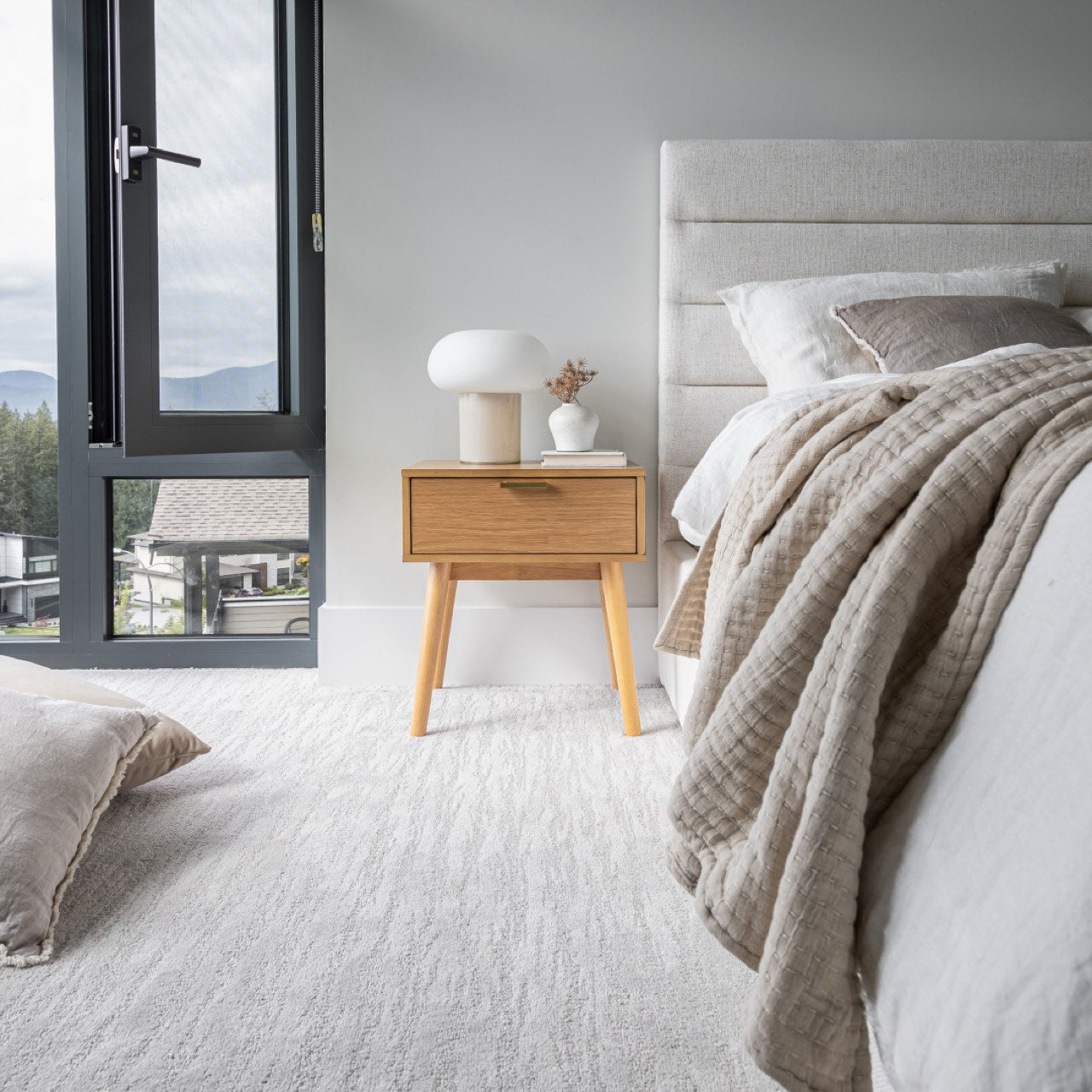 Justin Queen Bed Tall - Cream