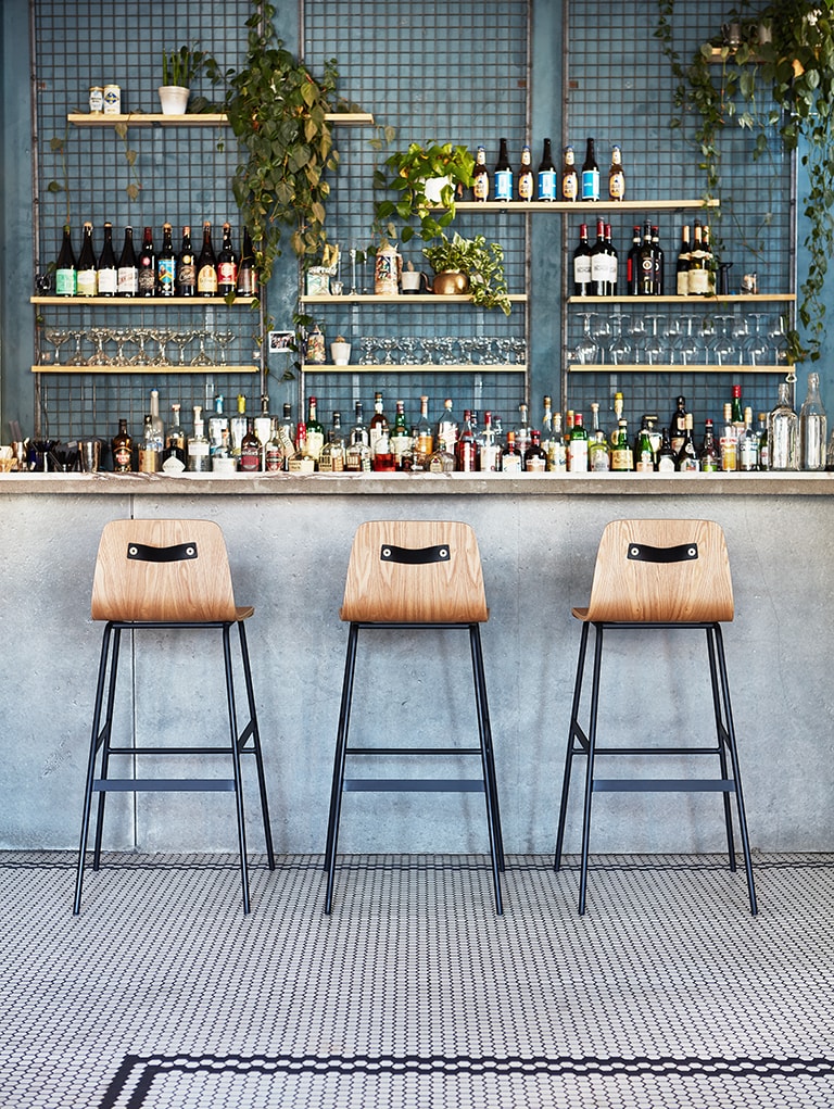 Lecture Bar Stool