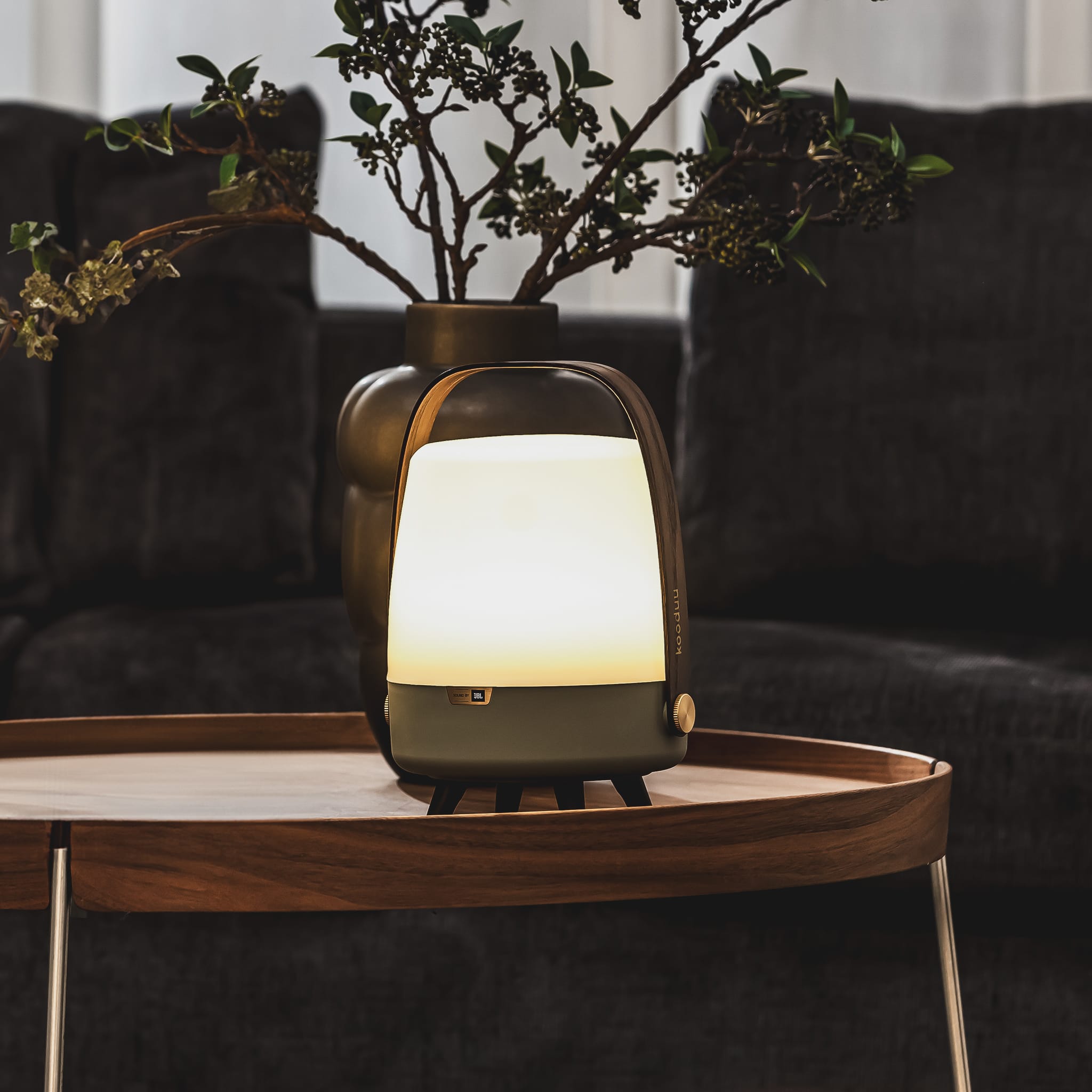 Lite-up Play Mini<br> sound by JBL