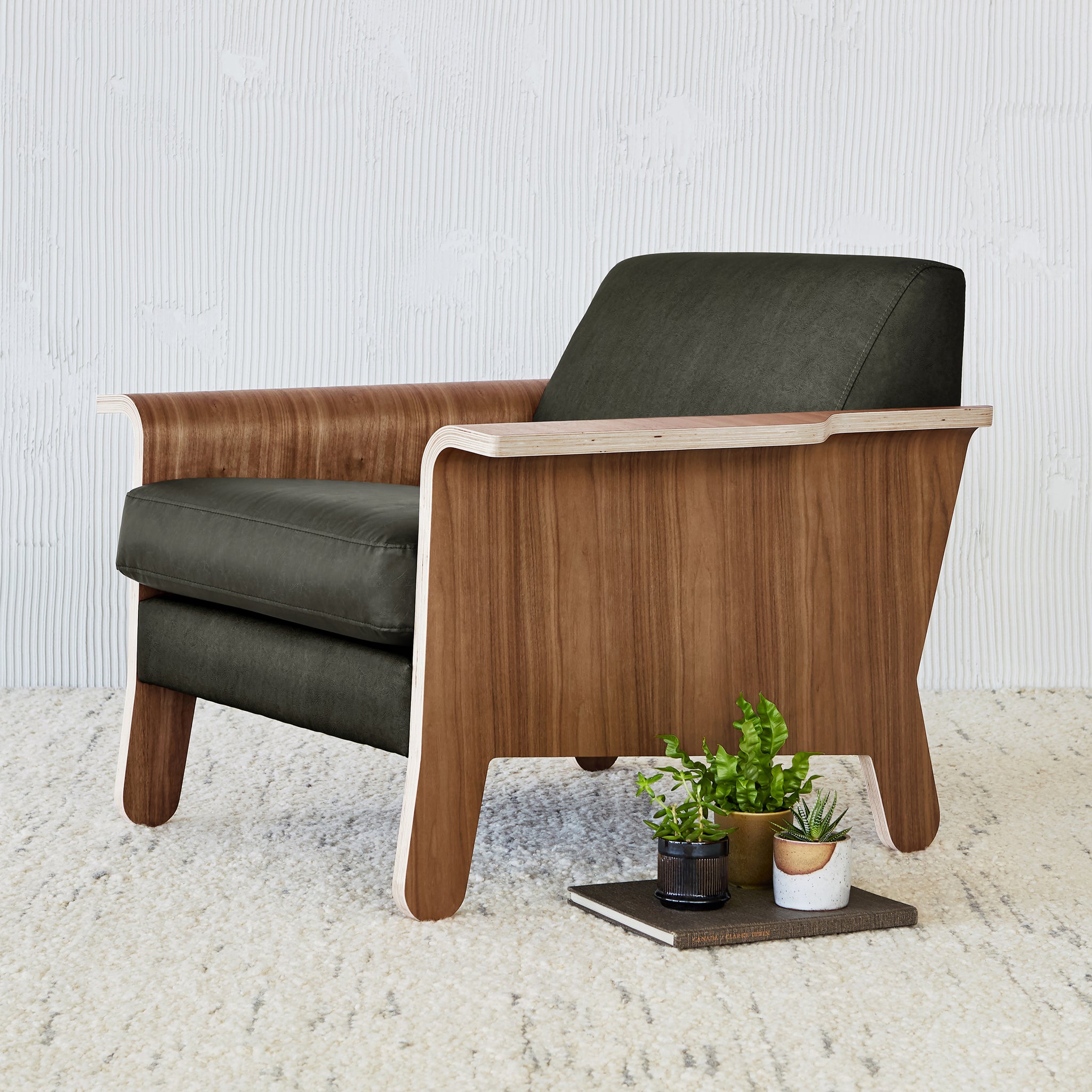 Lodge Chair