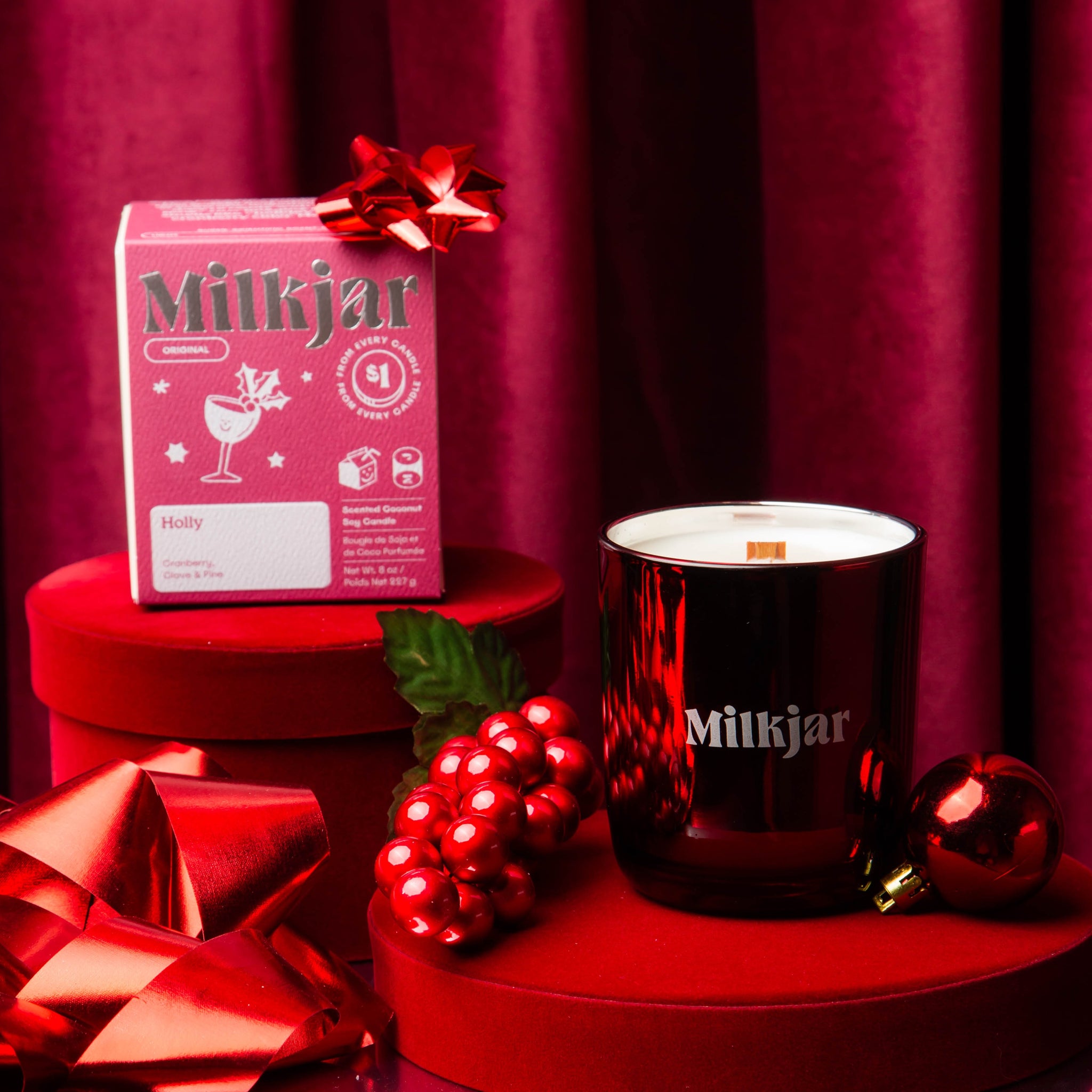 Holly 8oz Candle