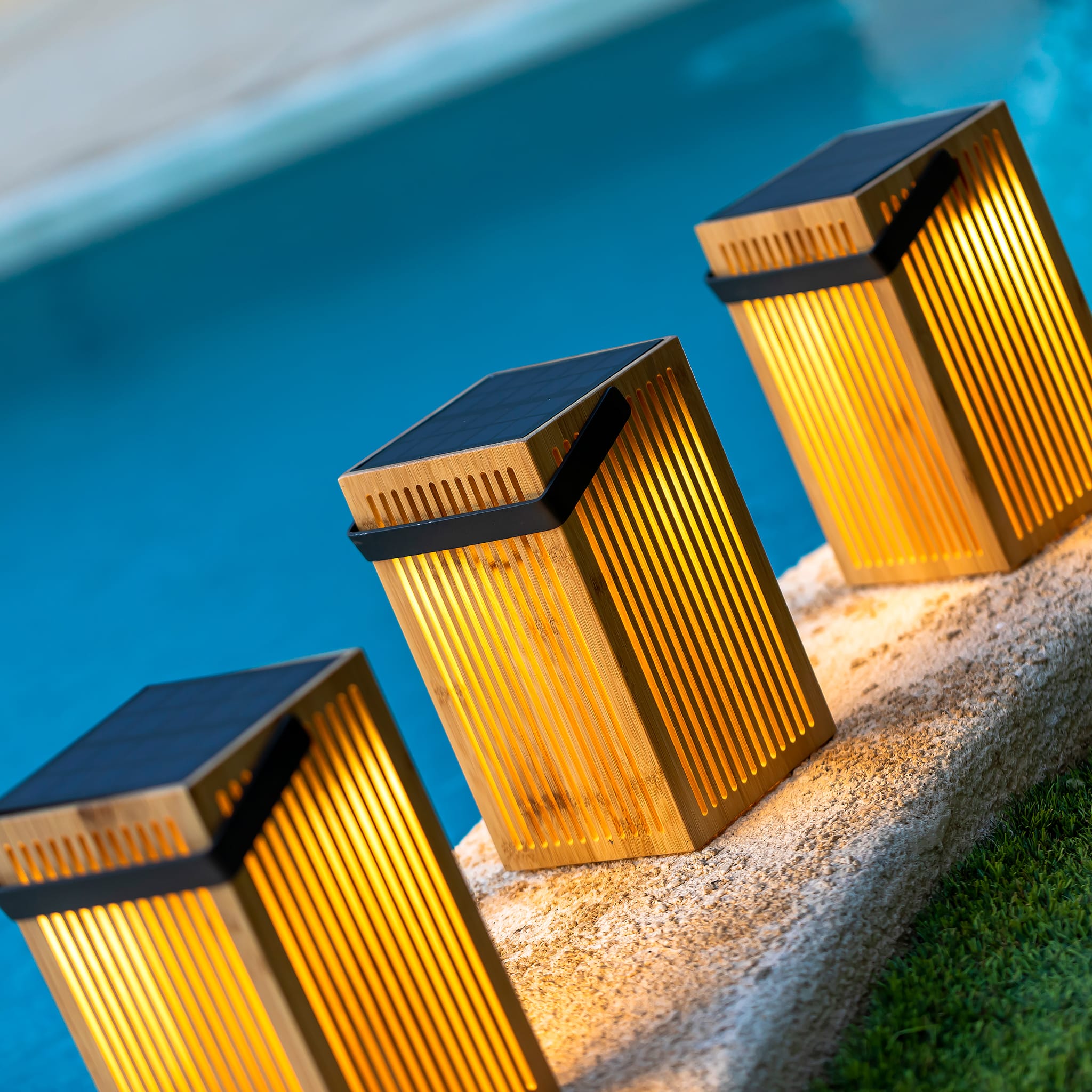 Okinawa<br> Solar-charged Lantern