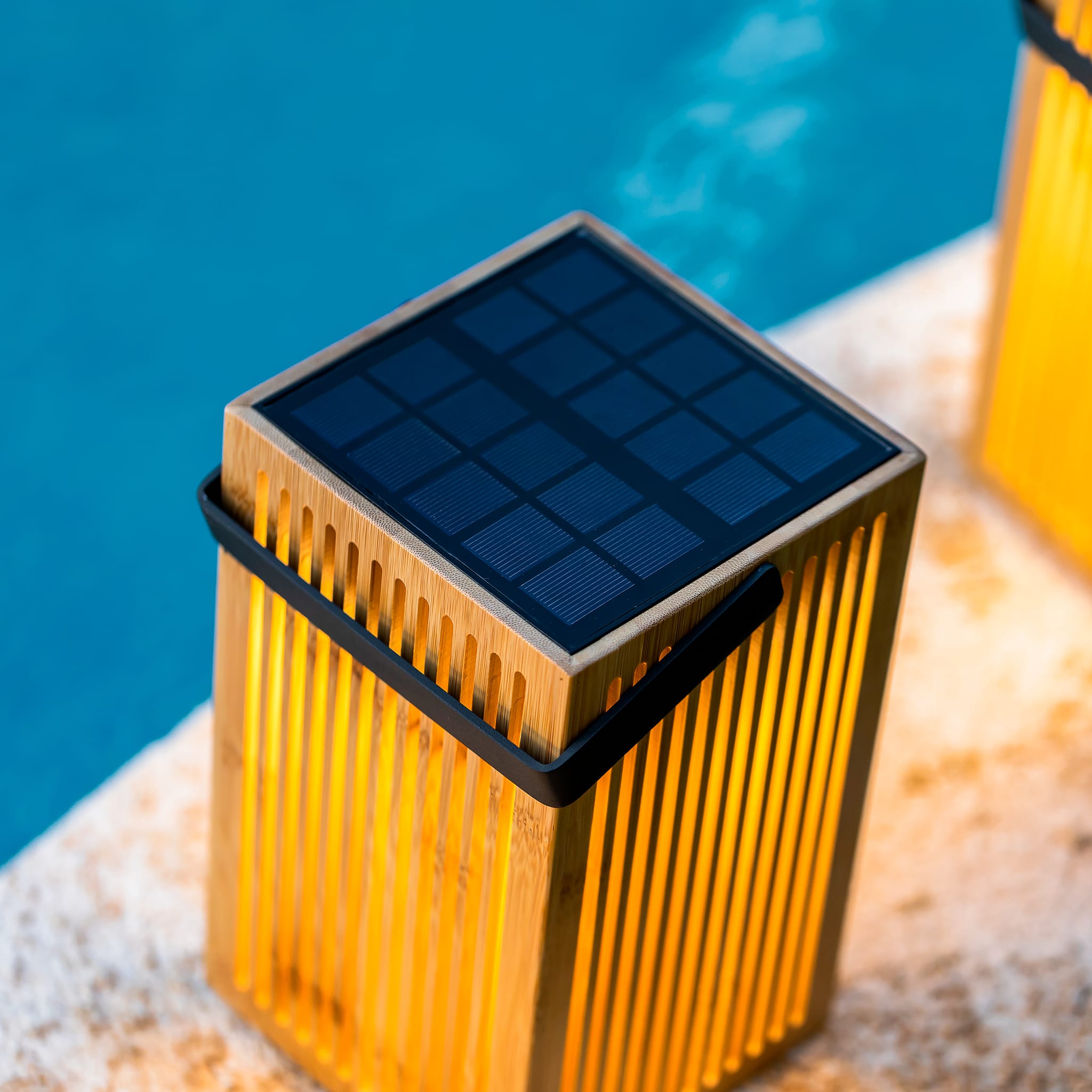 Okinawa<br> Solar-charged Lantern