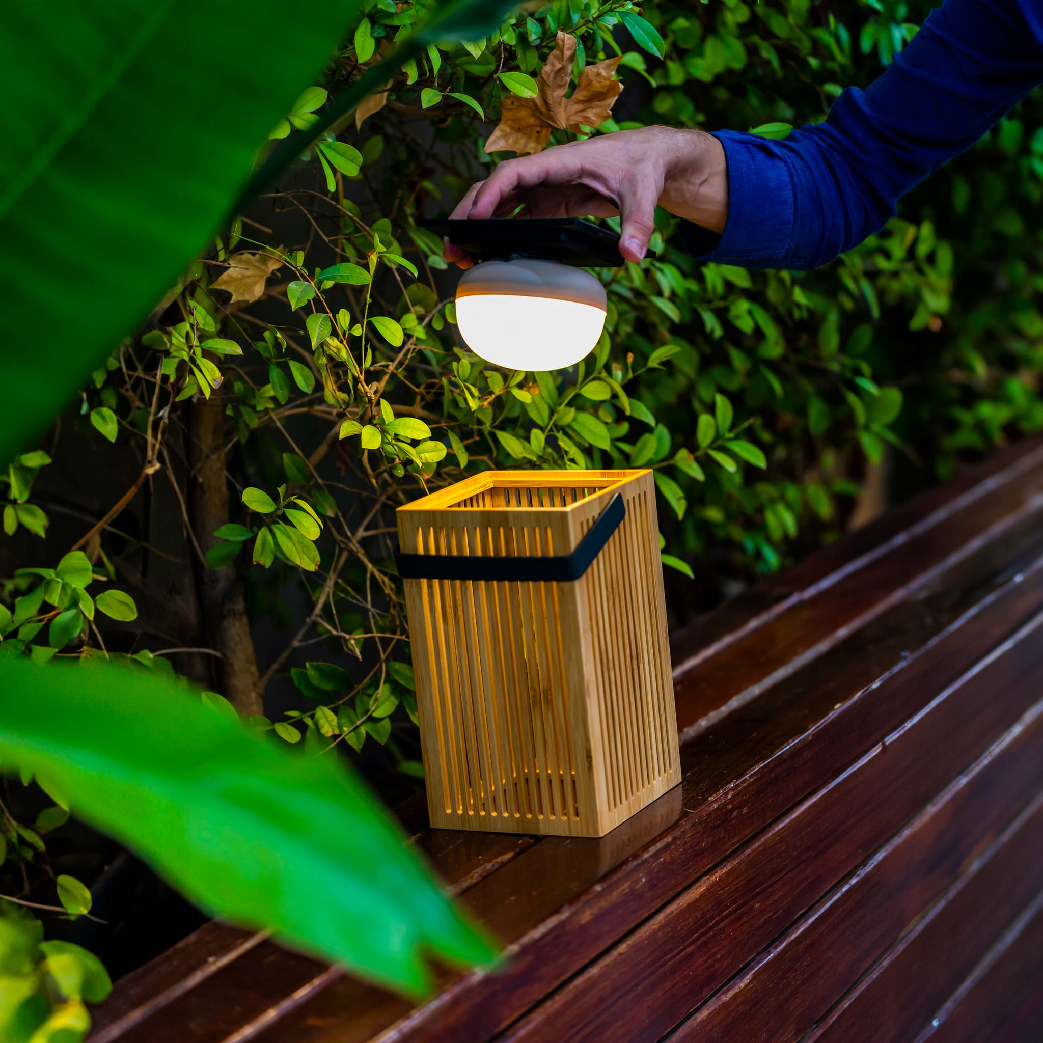 Okinawa<br> Solar-charged Lantern