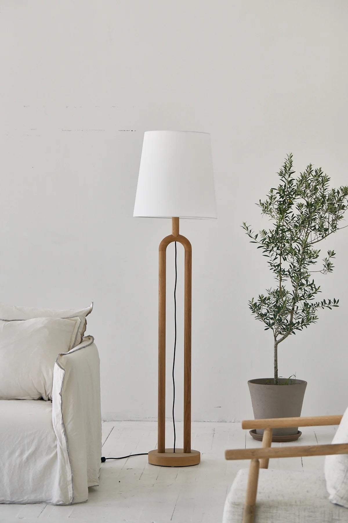 Dolce Standing Lamp