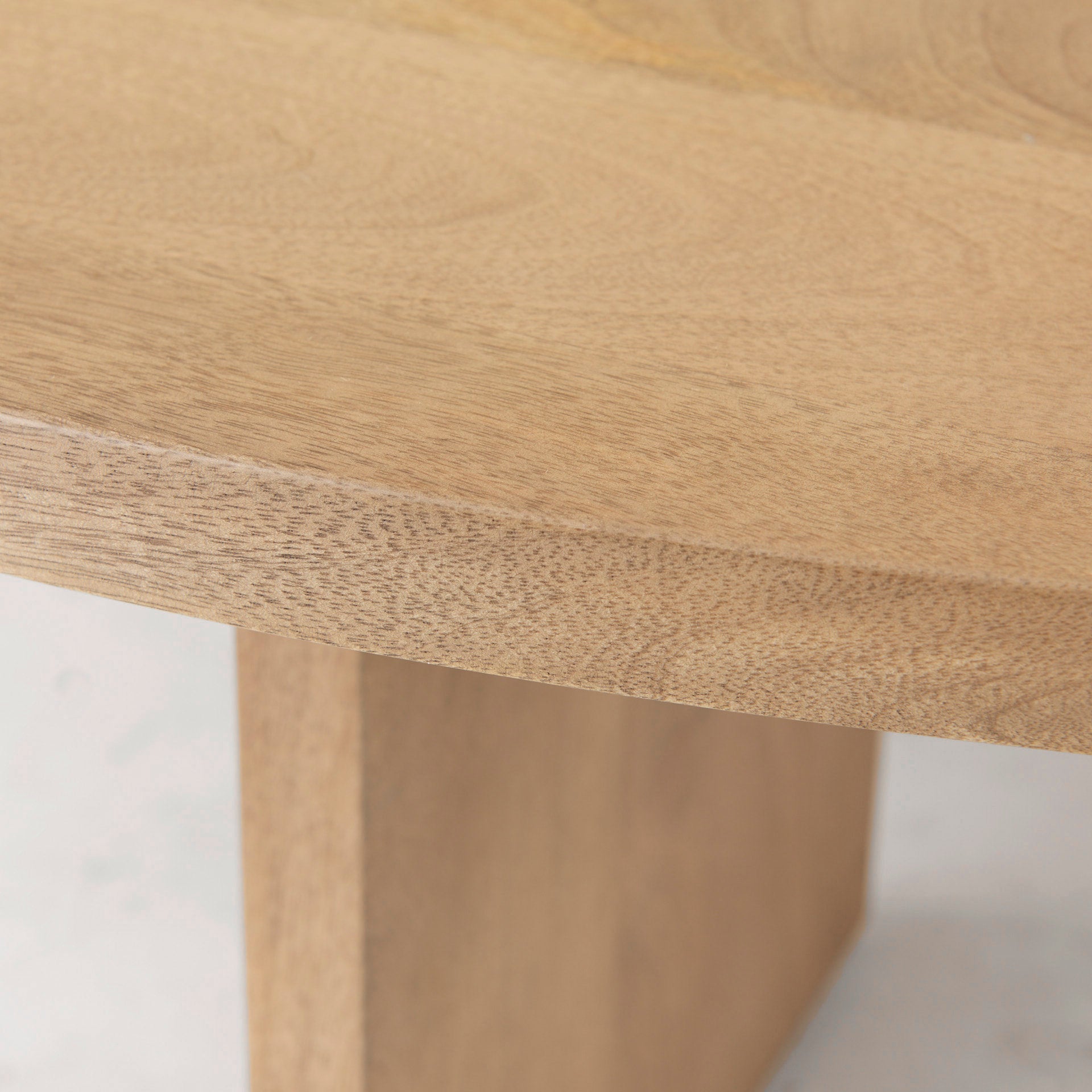 Aida Round Coffee Table