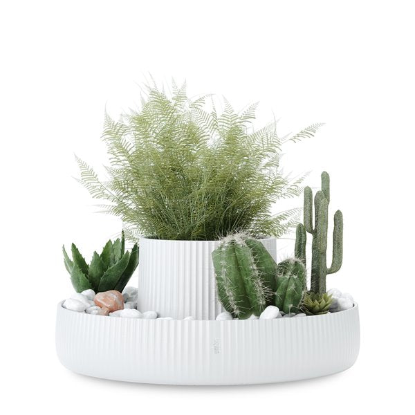 Fountain Planter in White