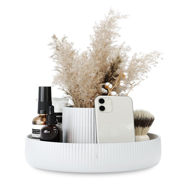 Fountain Planter in White
