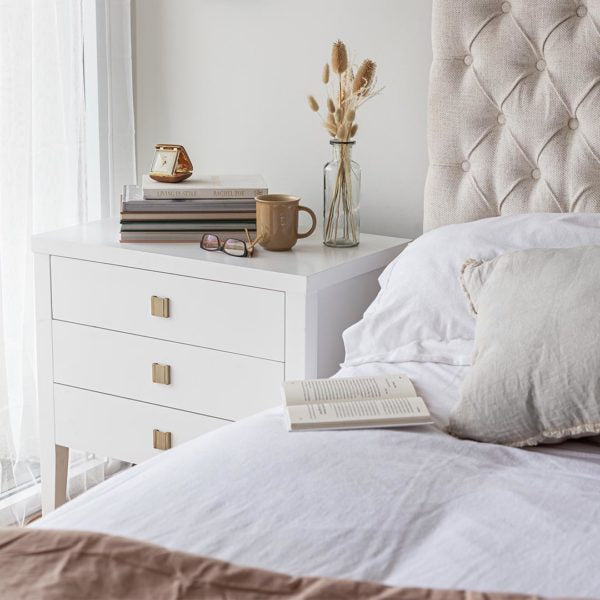Hara 3 Drawer Nightstand | White